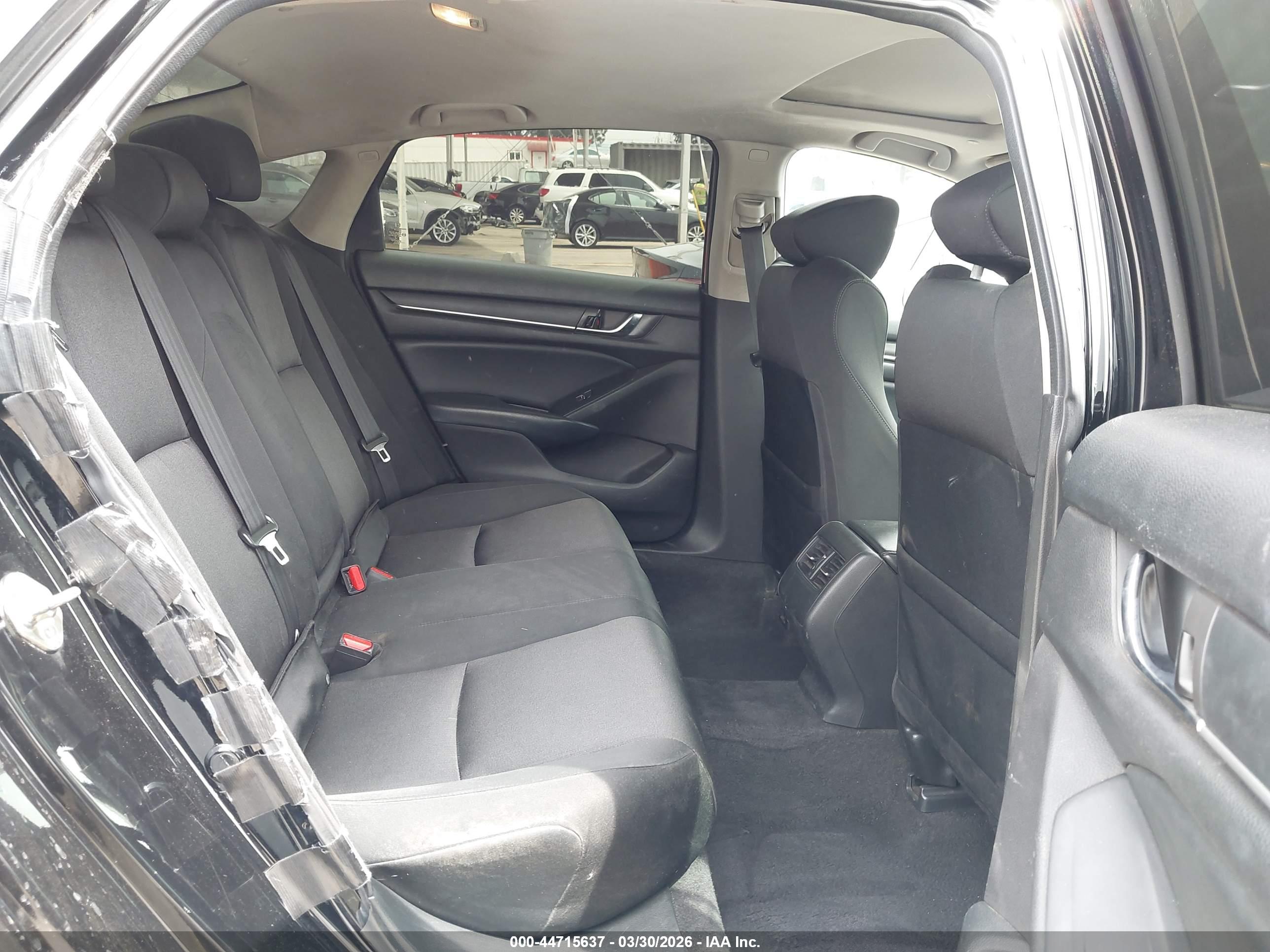 HONDA ACCORD image 8