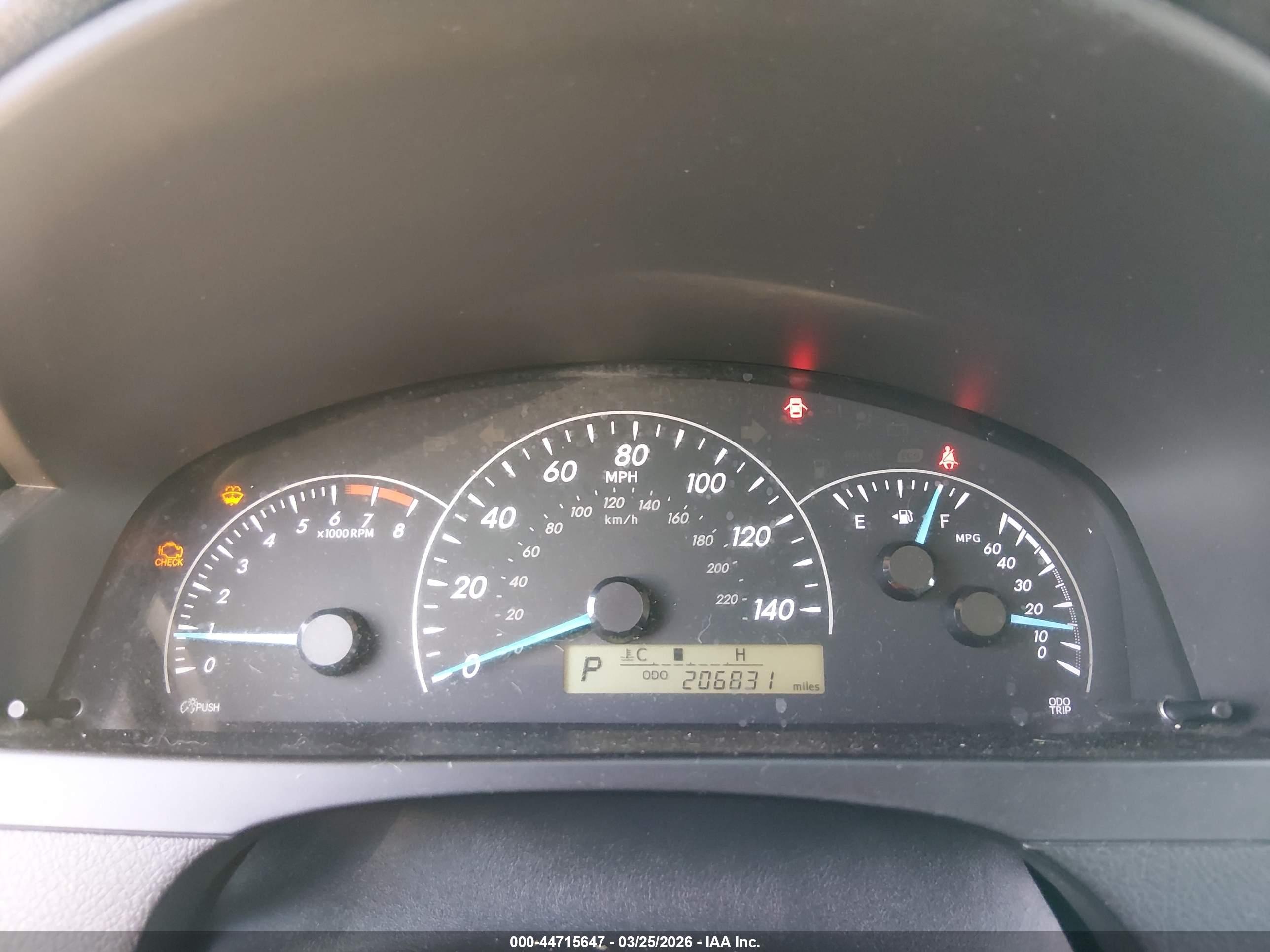 TOYOTA CAMRY image 7