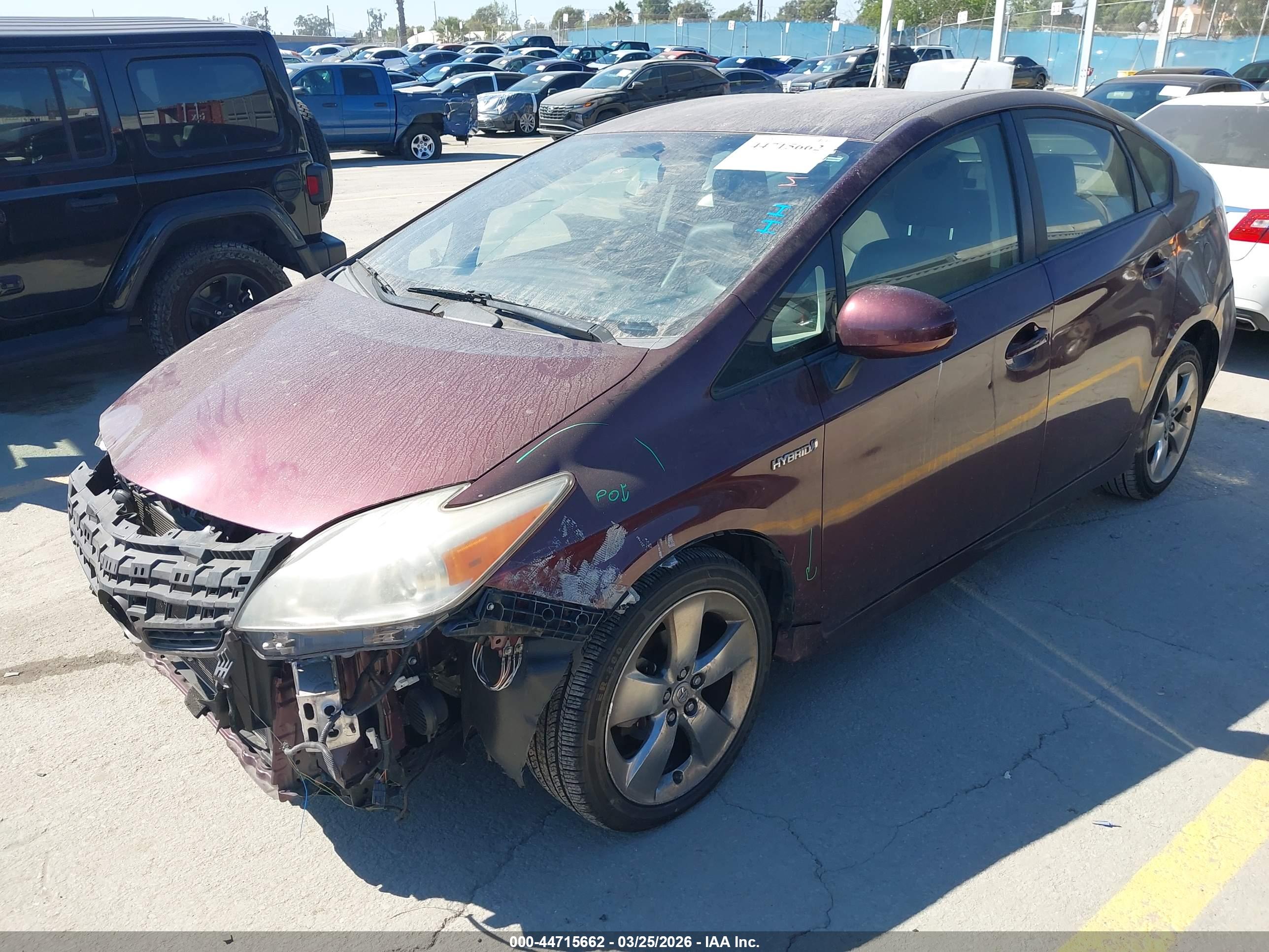 TOYOTA PRIUS image 2