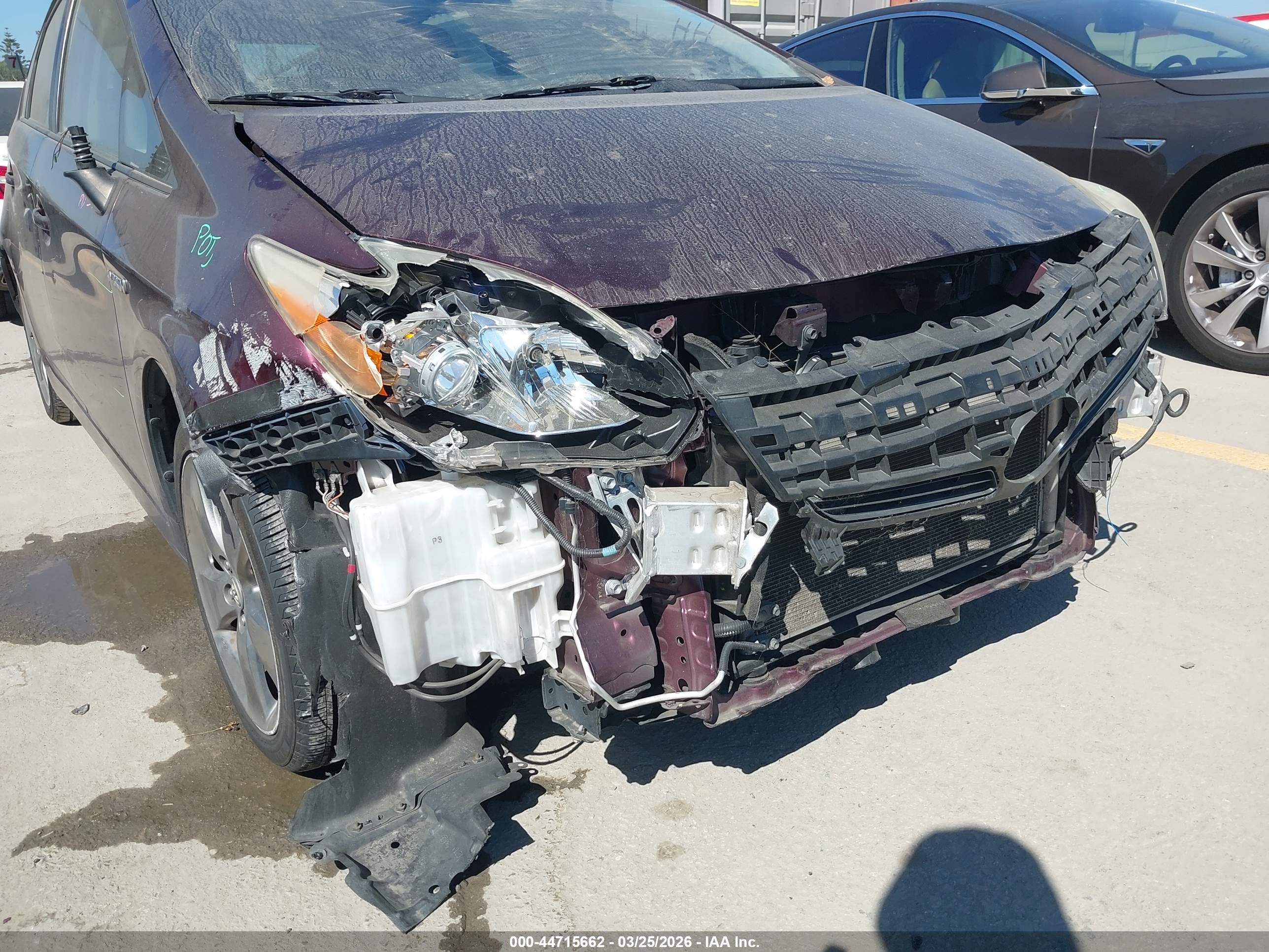 TOYOTA PRIUS image 6