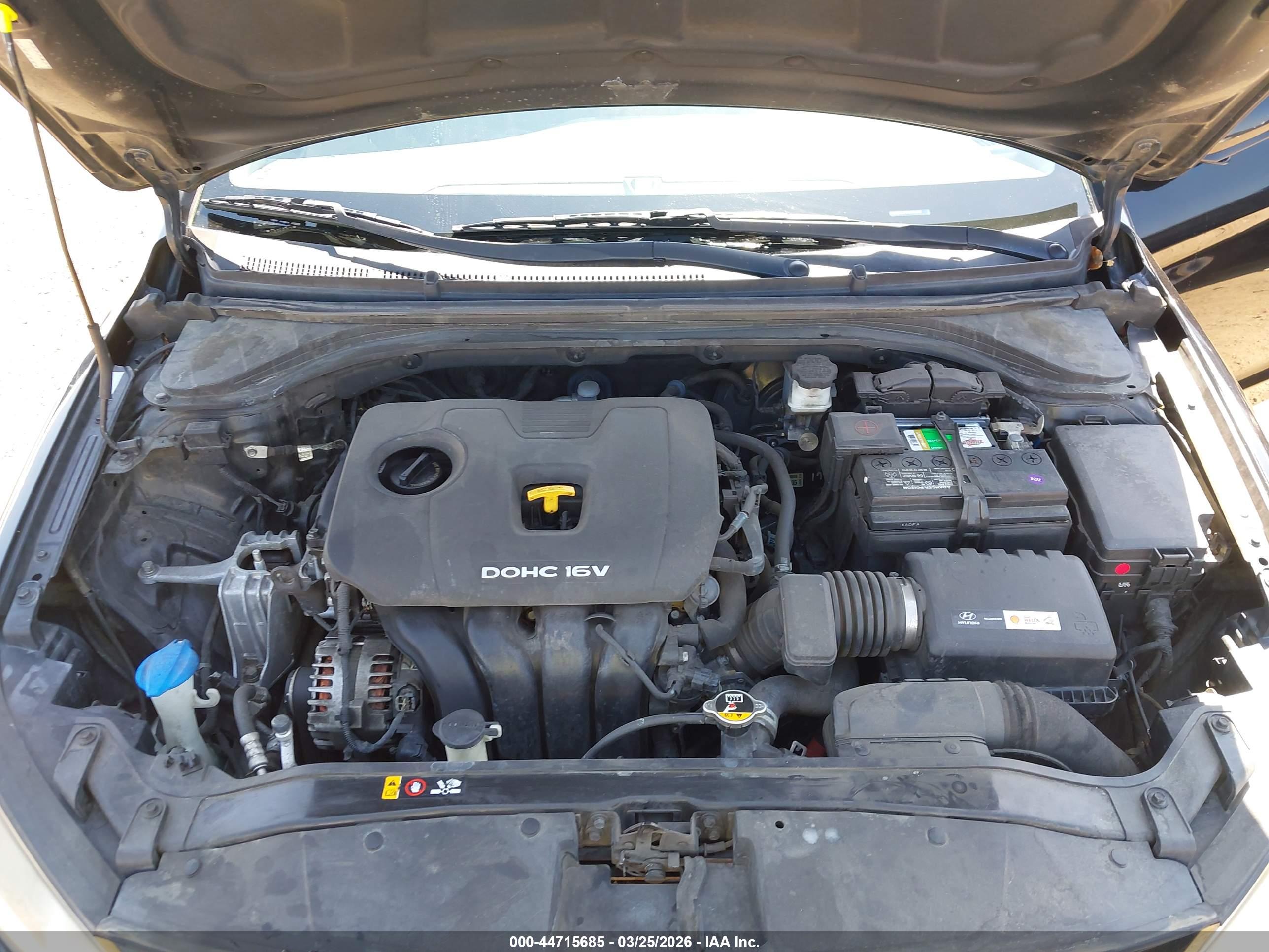 HYUNDAI ELANTRA image 10