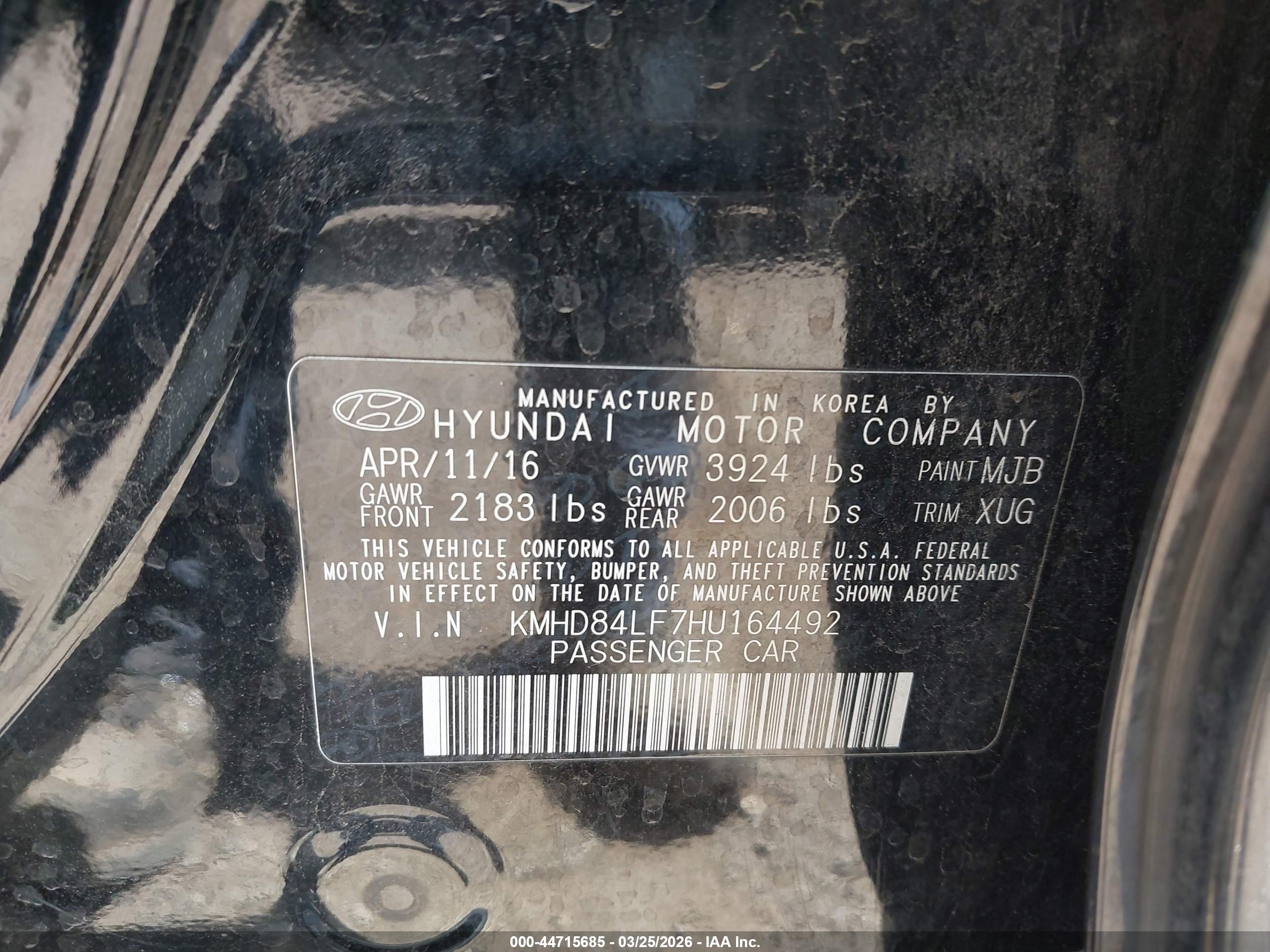 HYUNDAI ELANTRA image 9