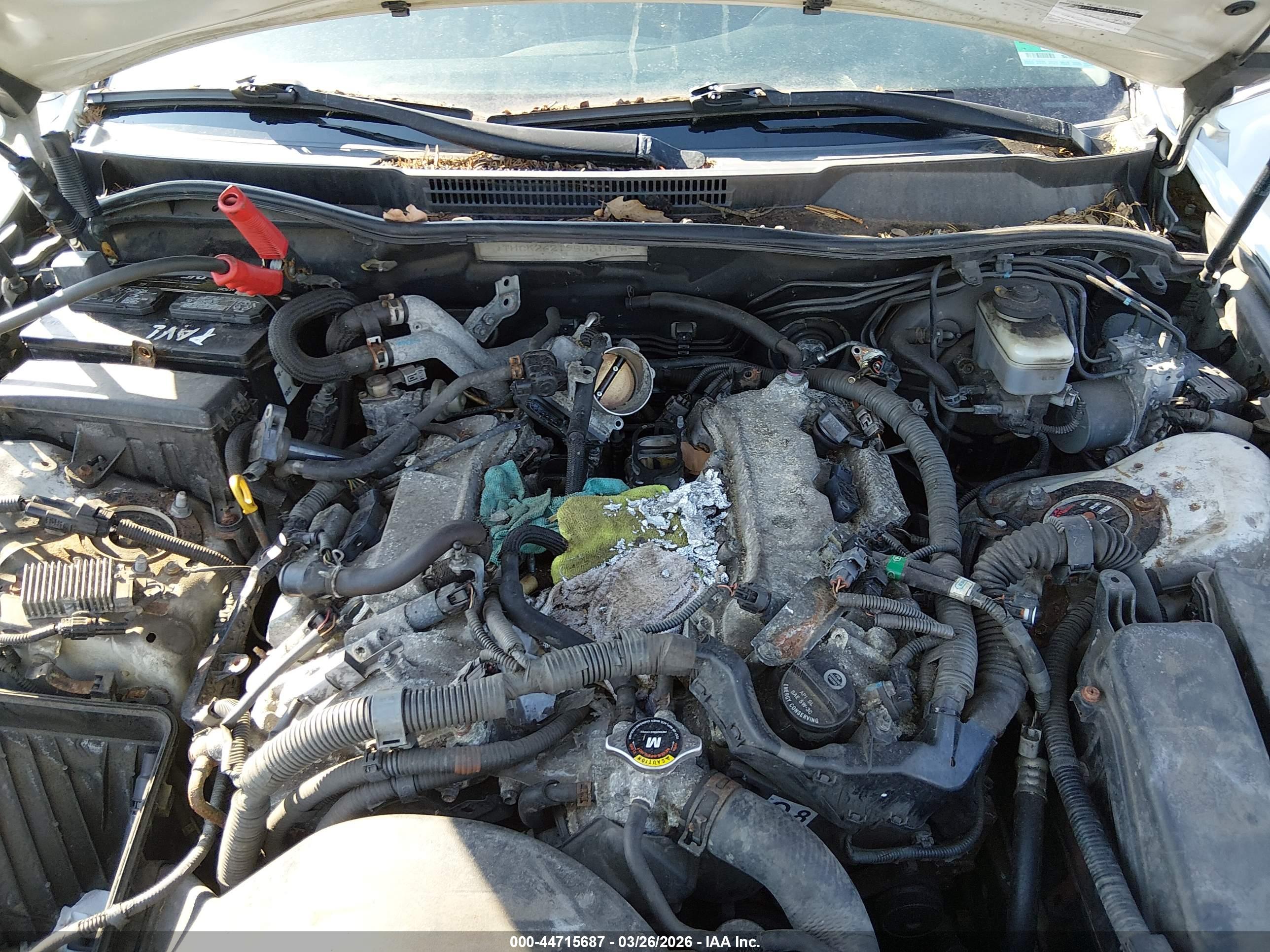 LEXUS IS image 6
