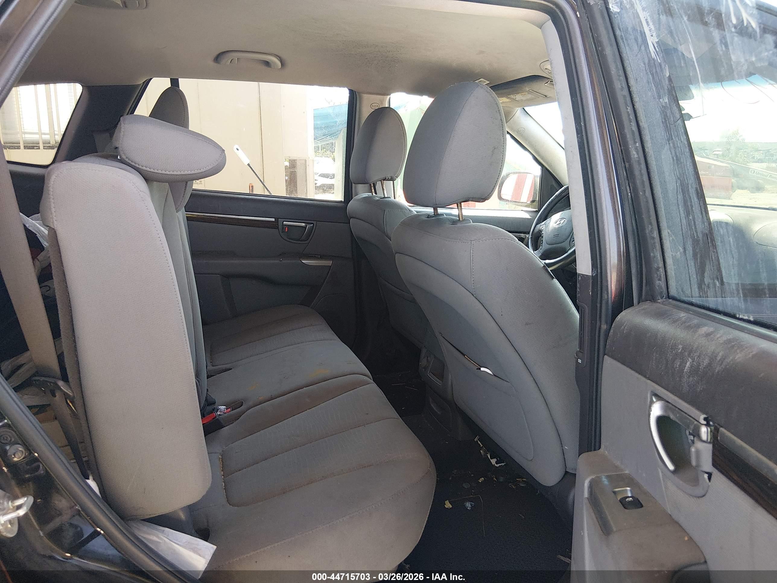 HYUNDAI SANTA image 8