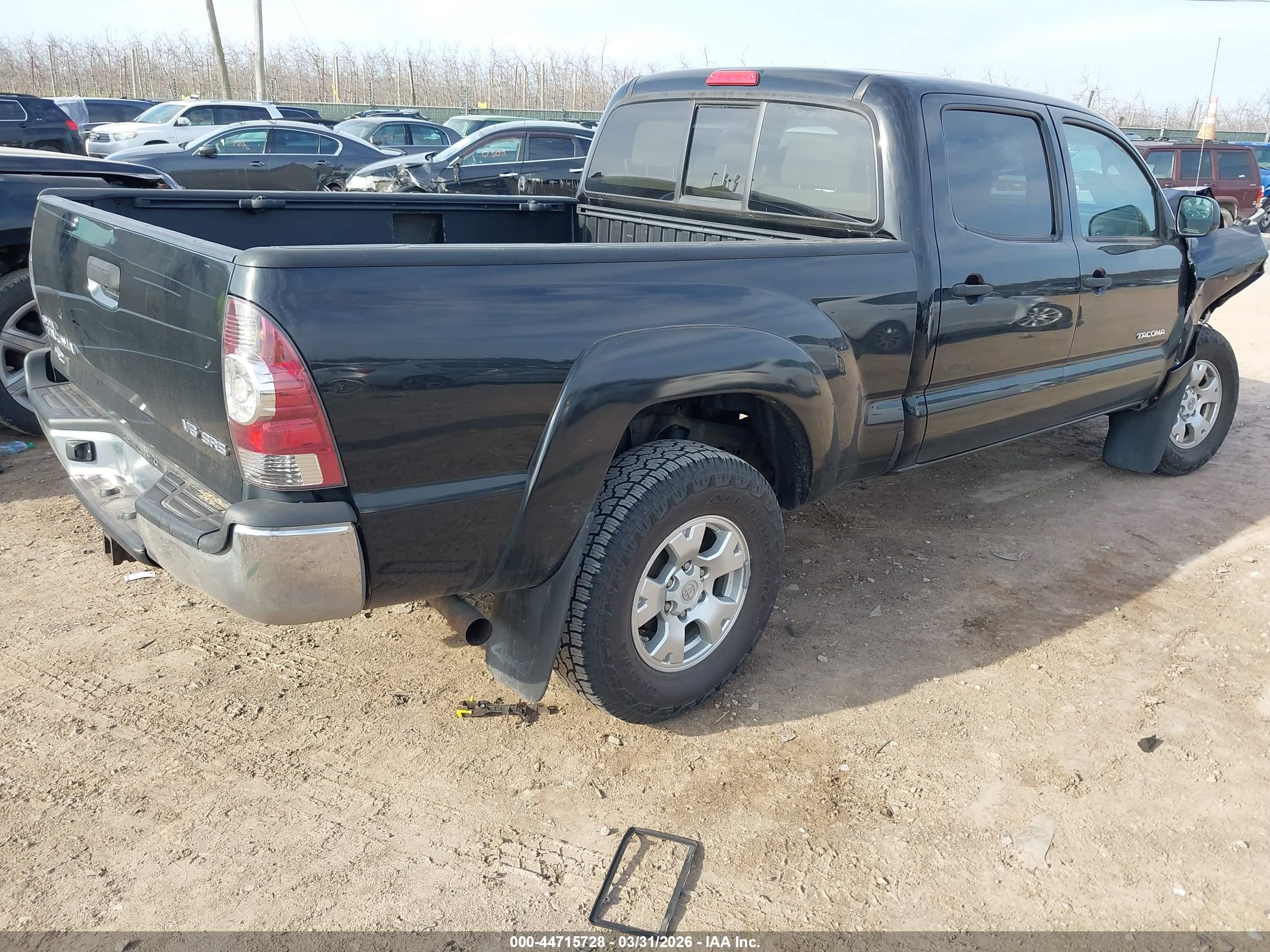 TOYOTA TACOMA image 4
