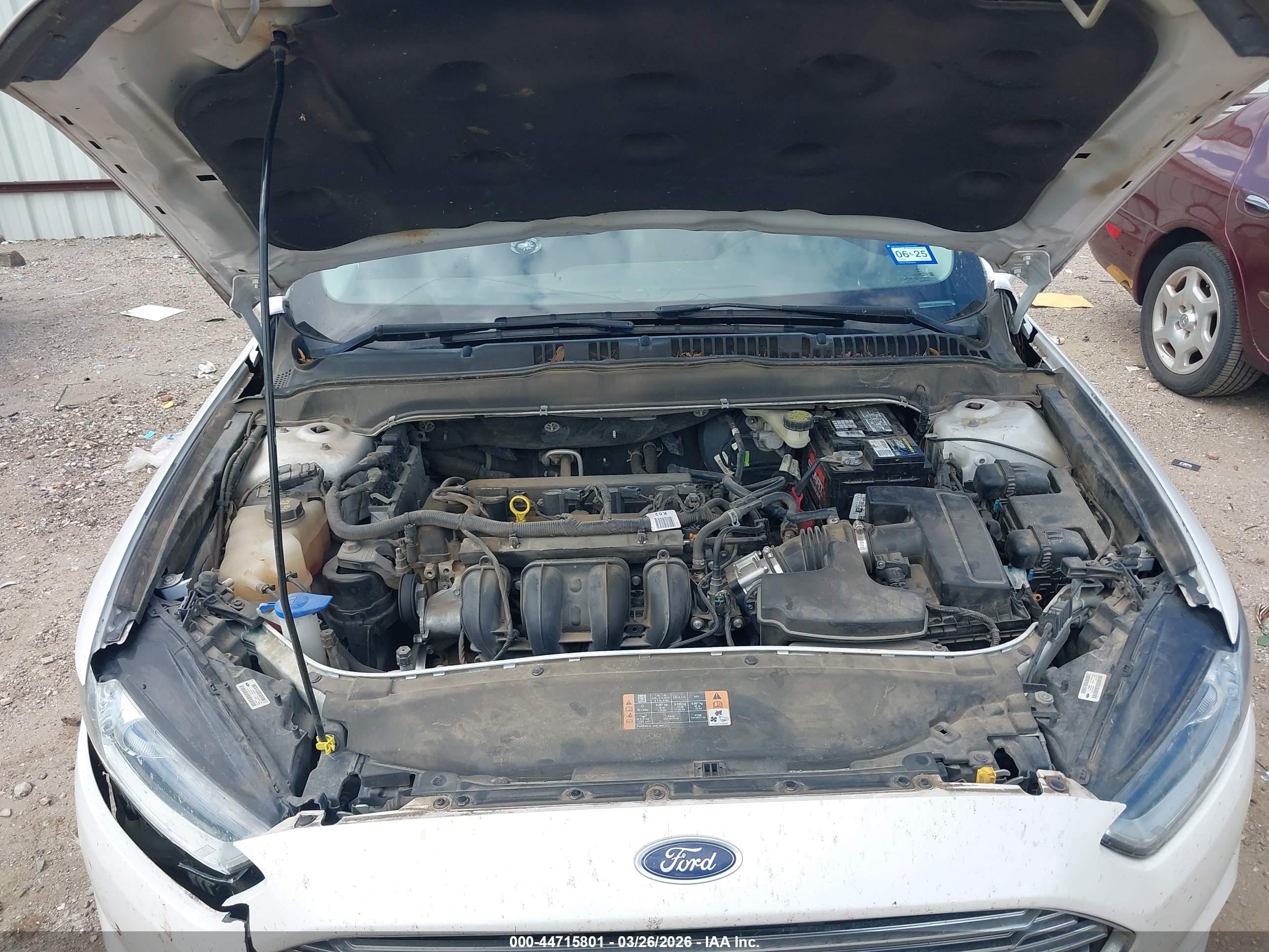 FORD FUSION image 10