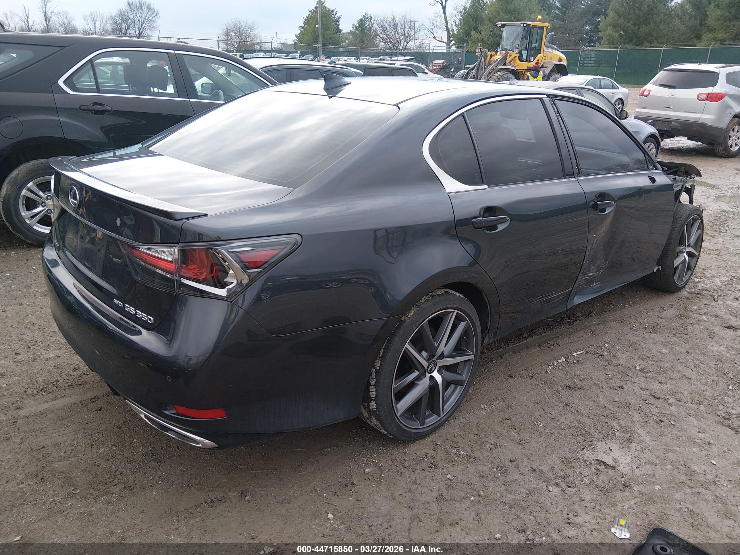 LEXUS GS image 4