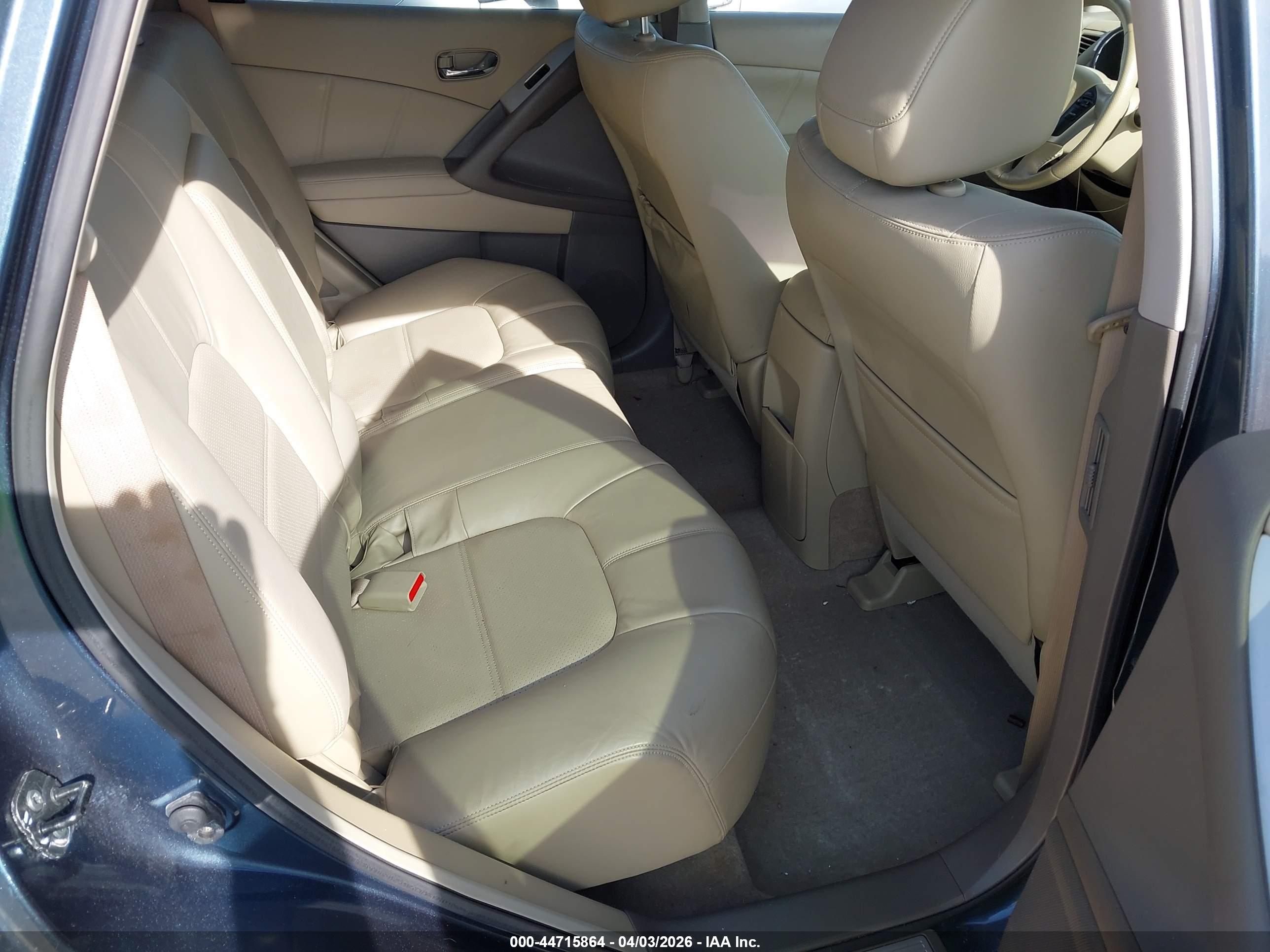 NISSAN MURANO image 8