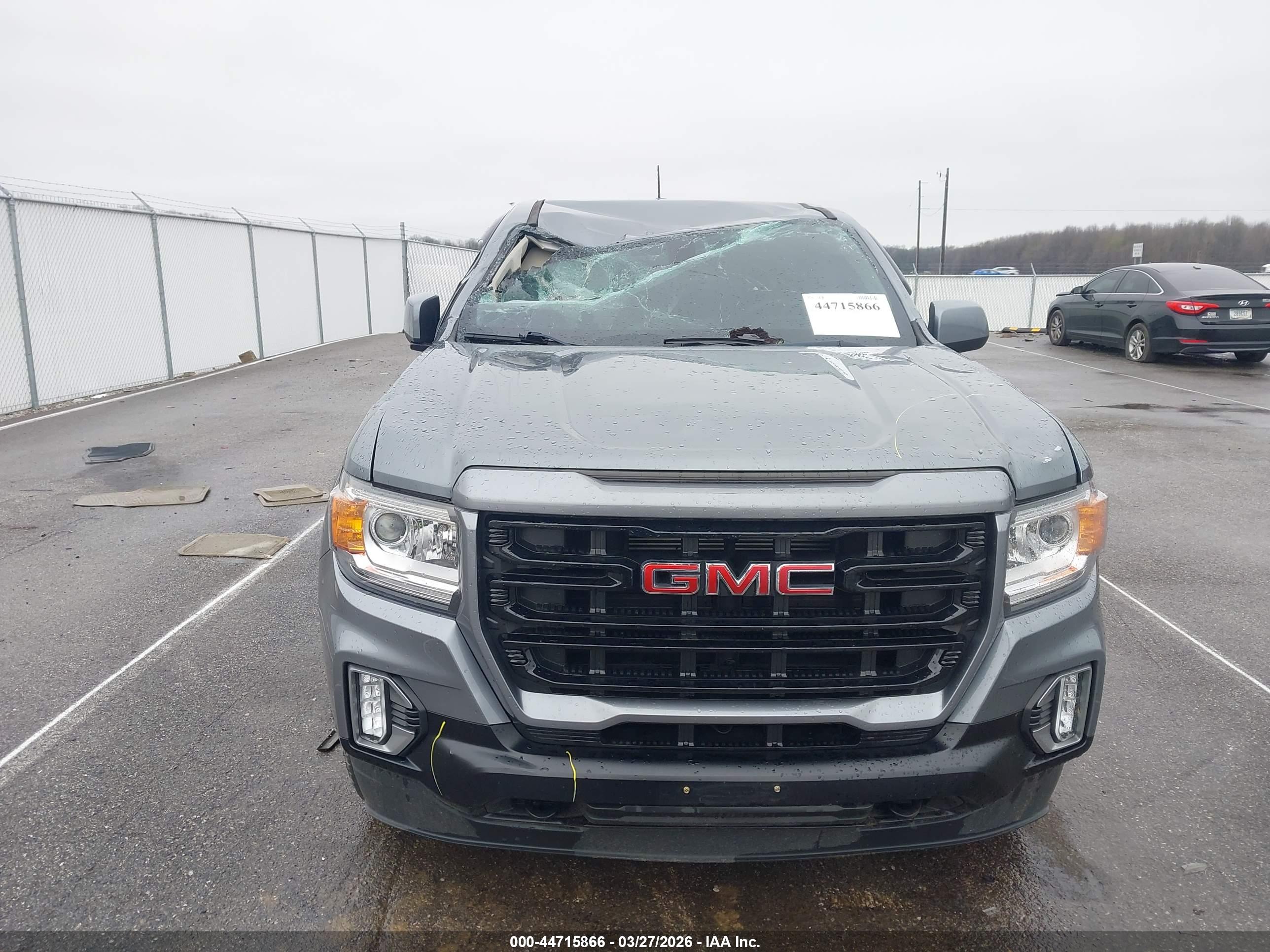 GMC CANYON image 6