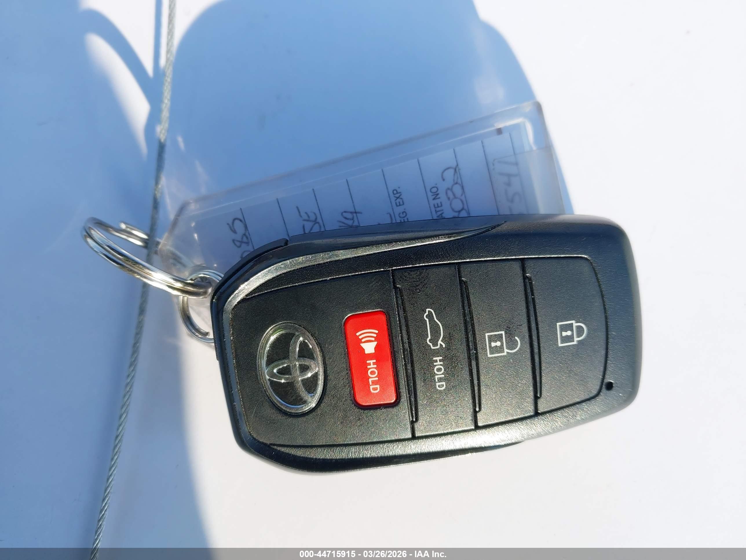 TOYOTA CAMRY image 11
