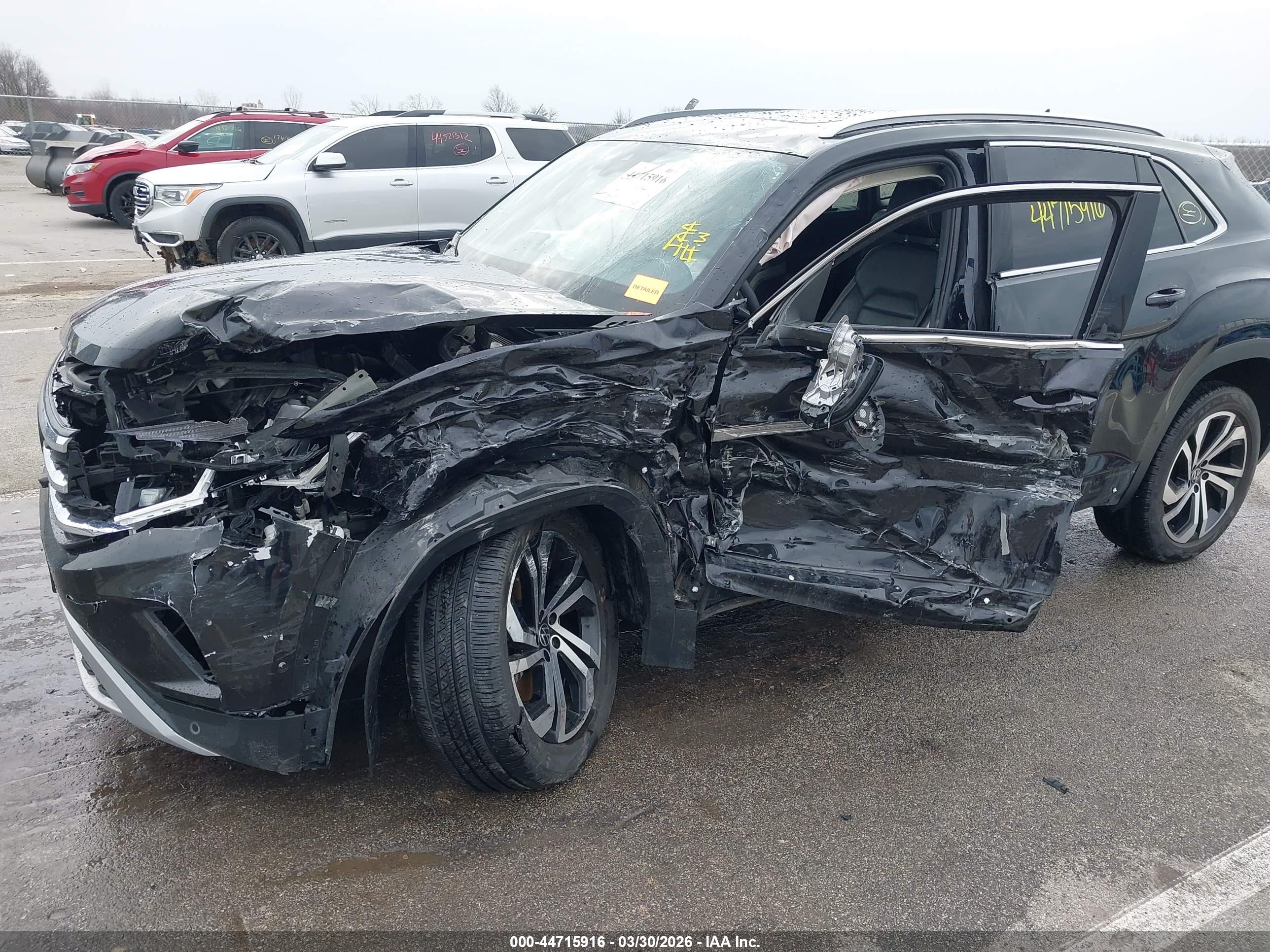 VOLKSWAGEN ATLAS image 6