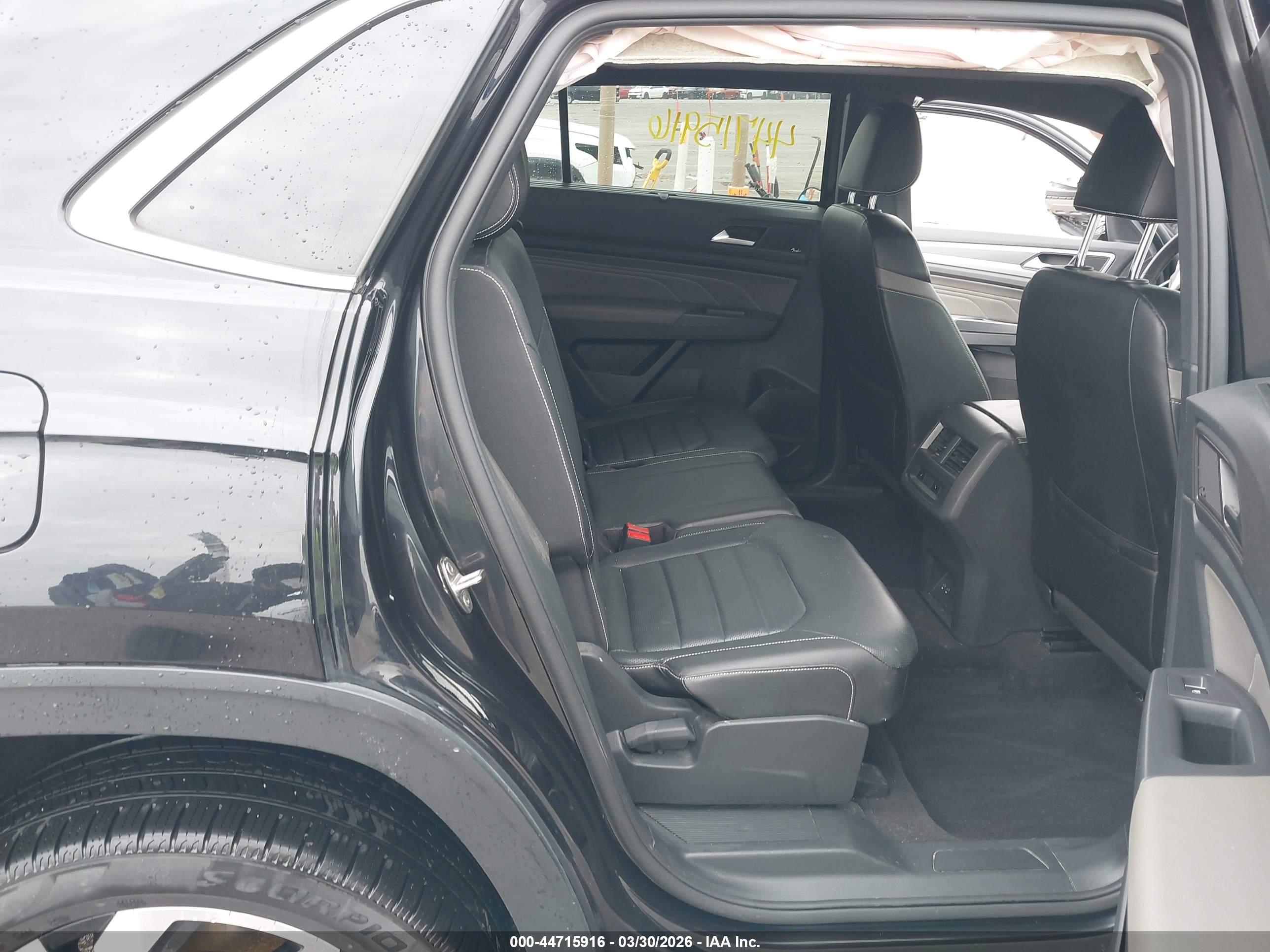 VOLKSWAGEN ATLAS image 8