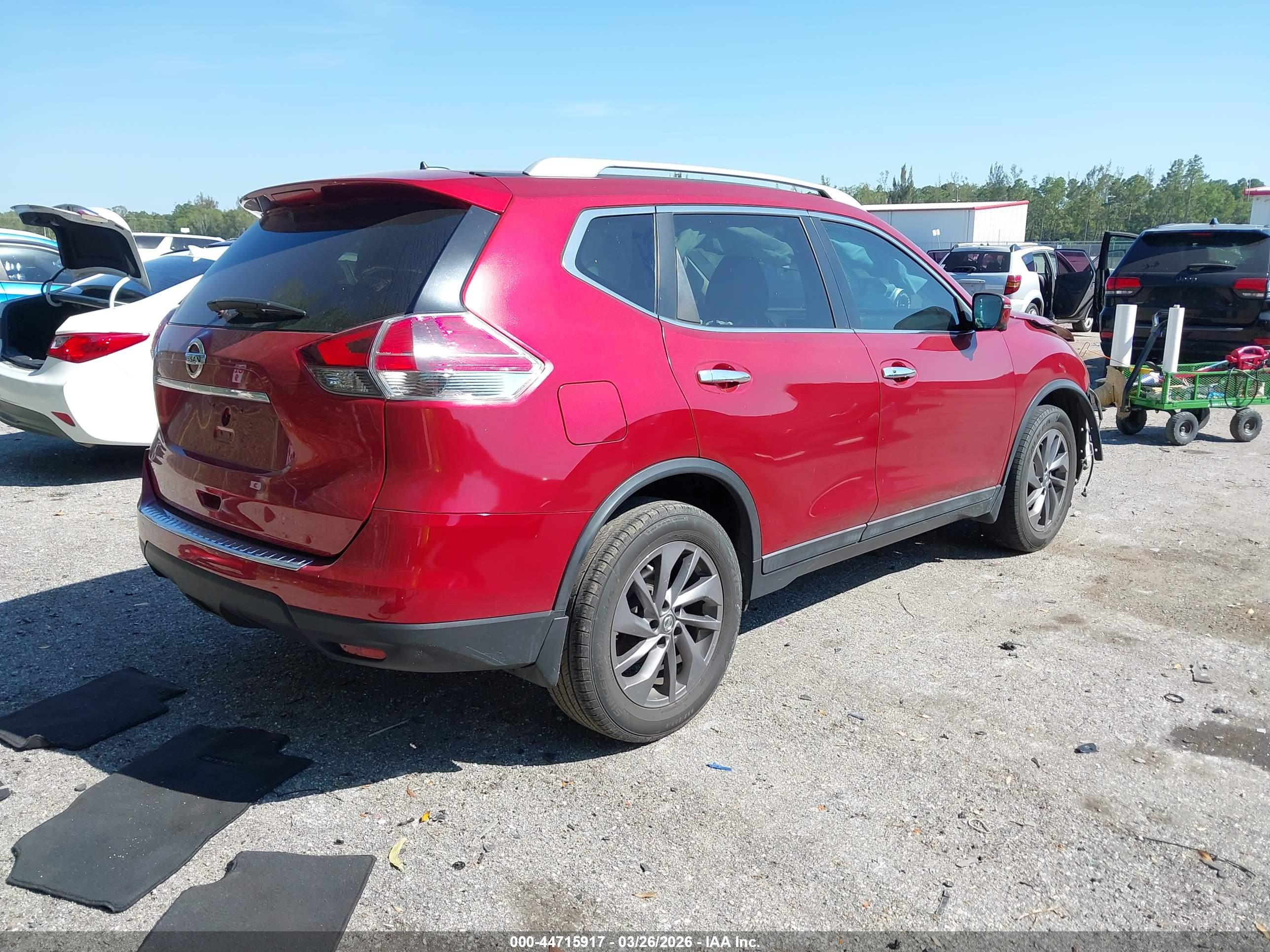 NISSAN ROGUE image 4
