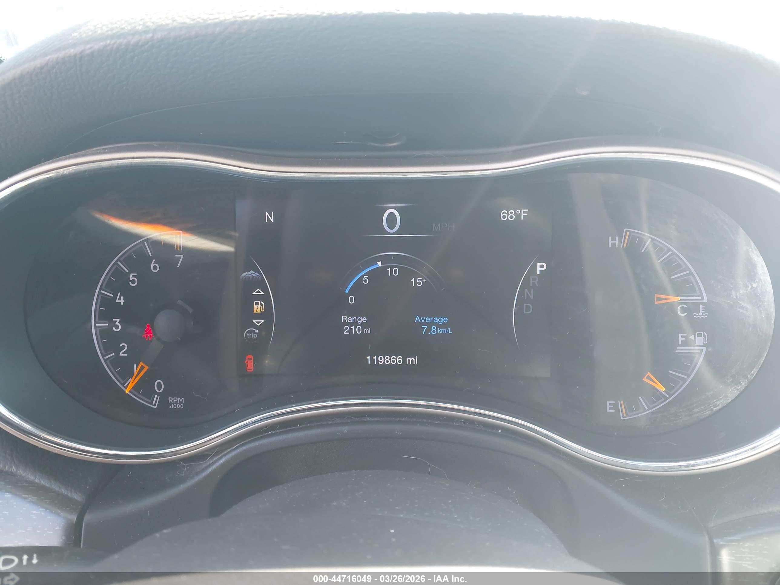 JEEP GRAND image 7