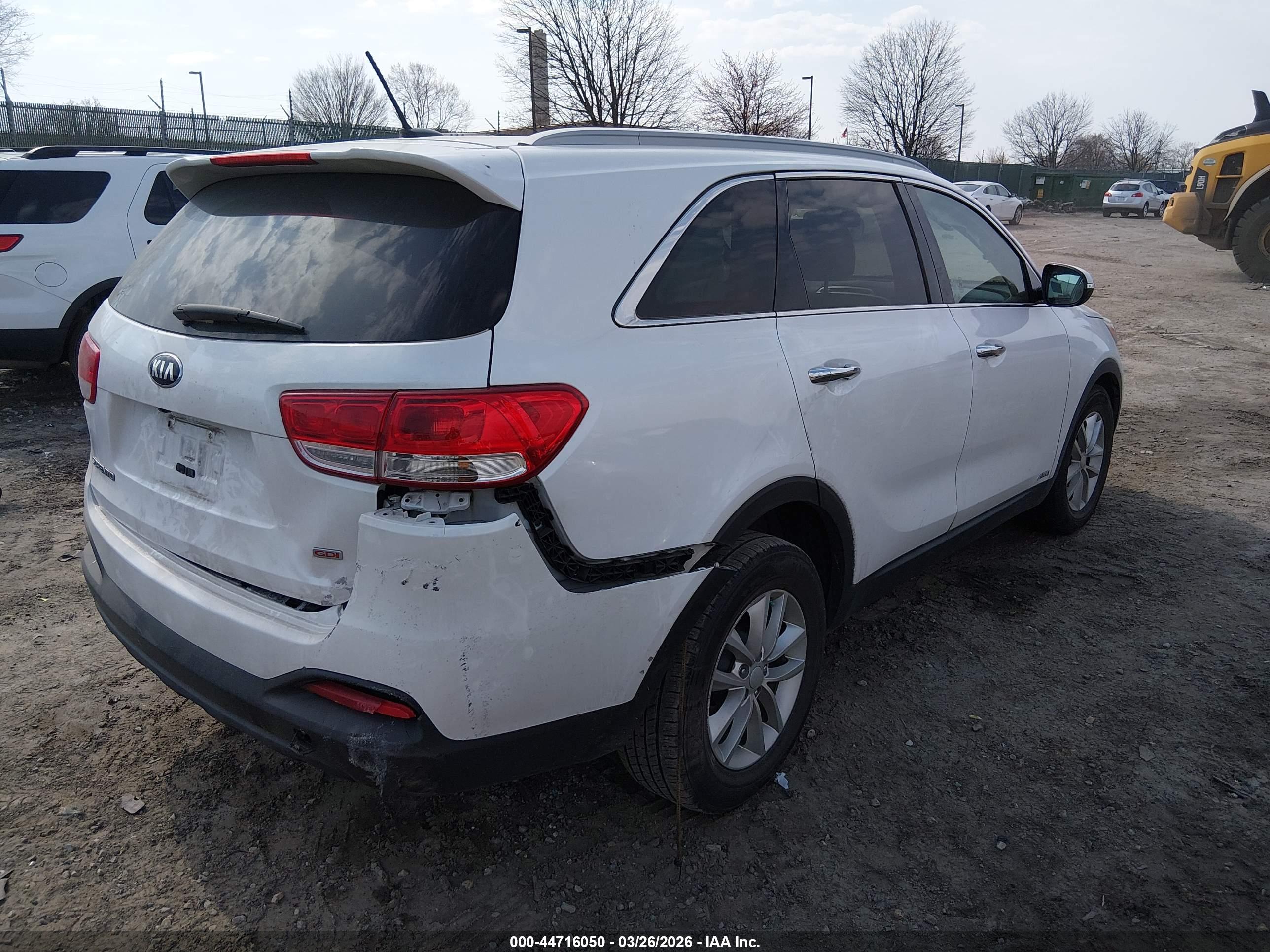 KIA SORENTO image 4