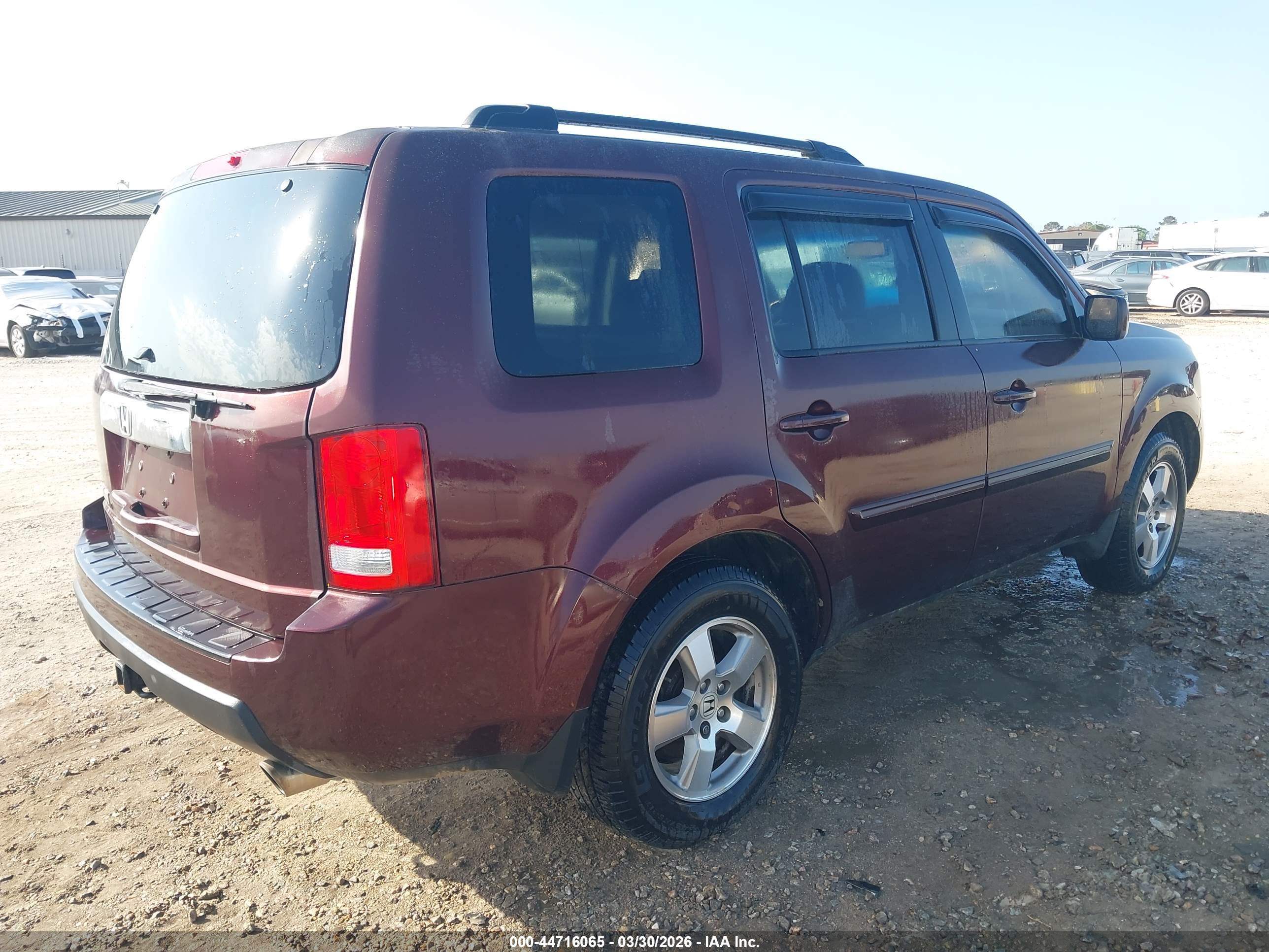 HONDA PILOT image 4