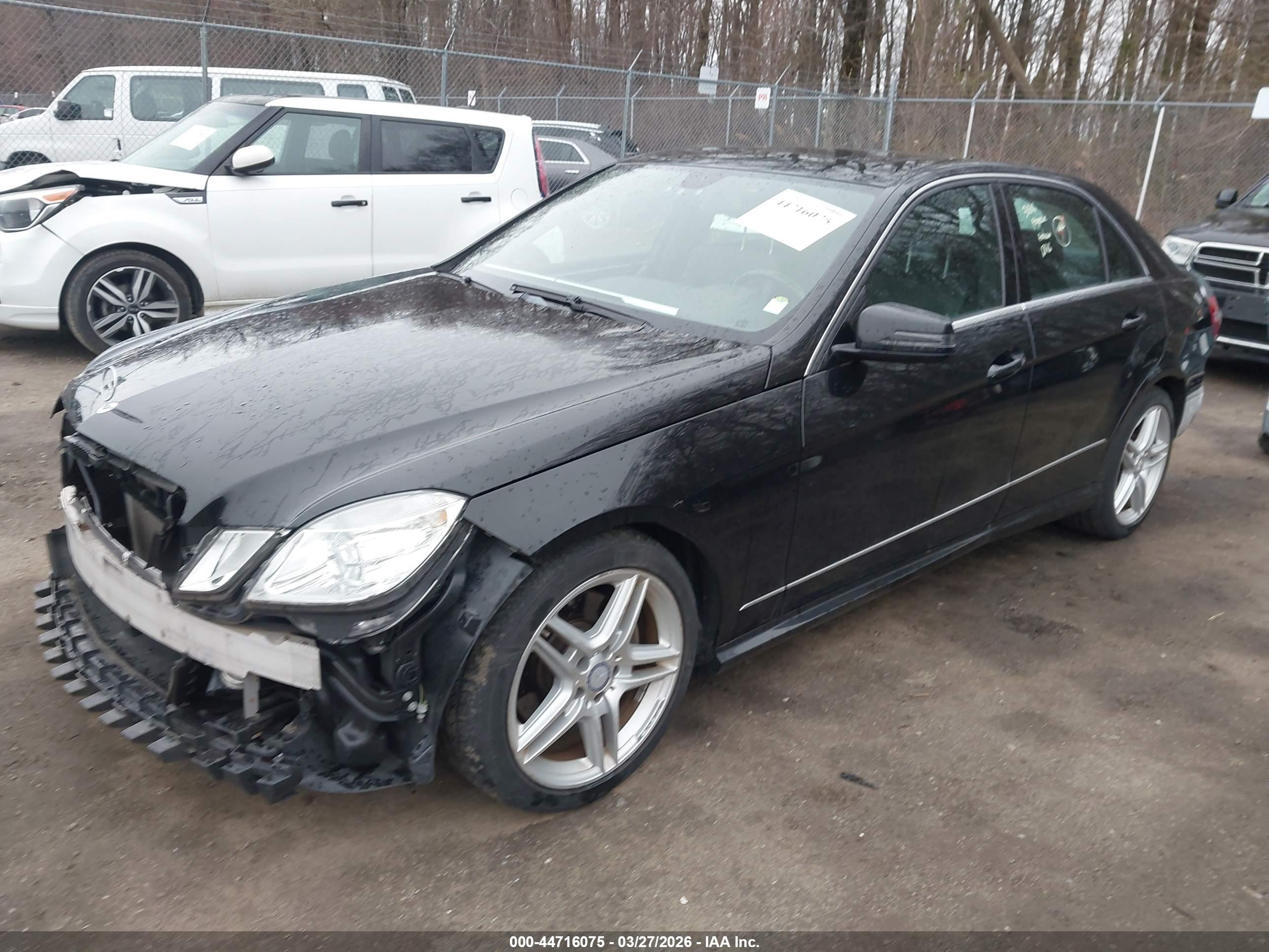 MERCEDES-BENZ E image 2
