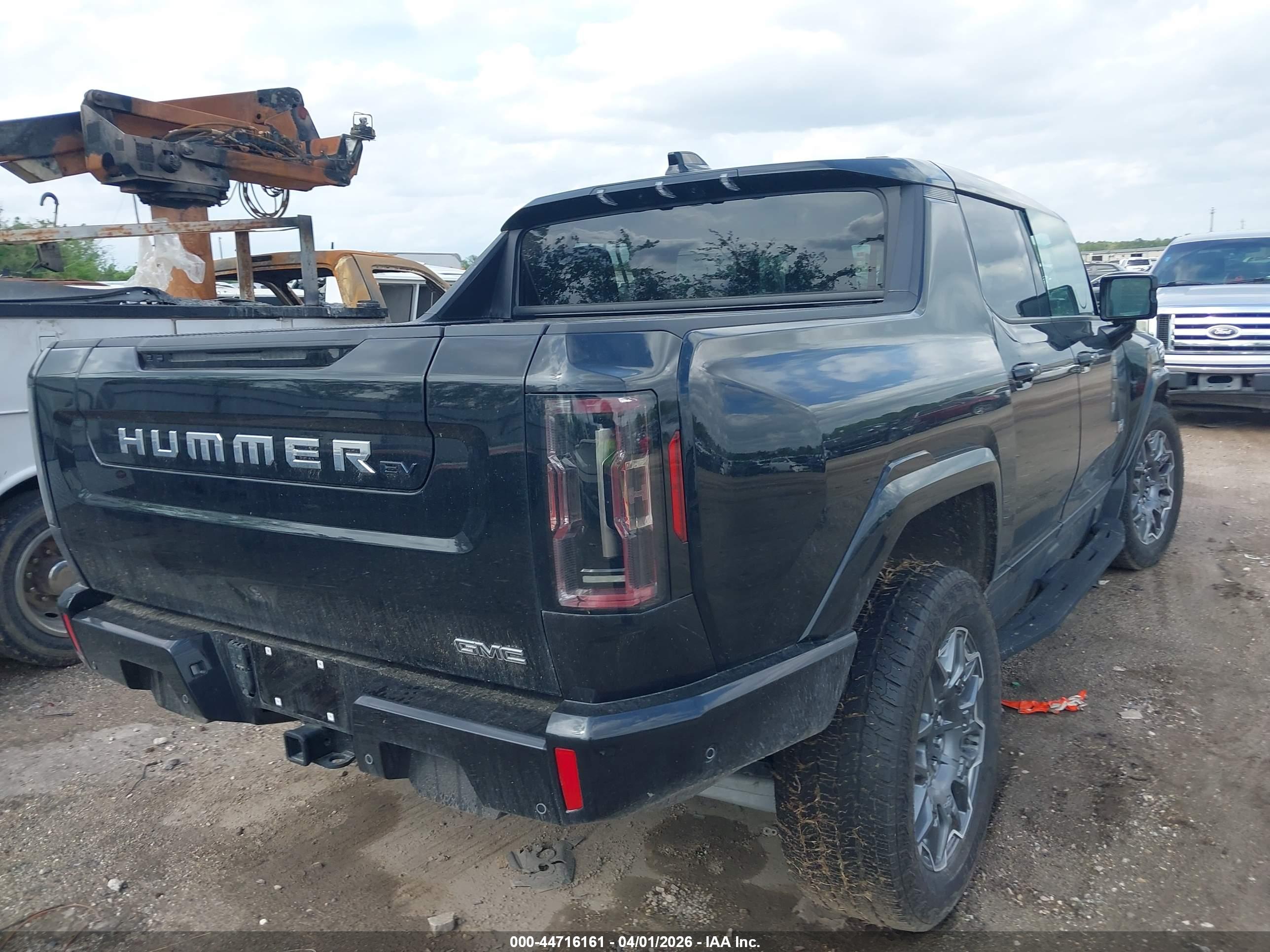 GMC HUMMER image 4