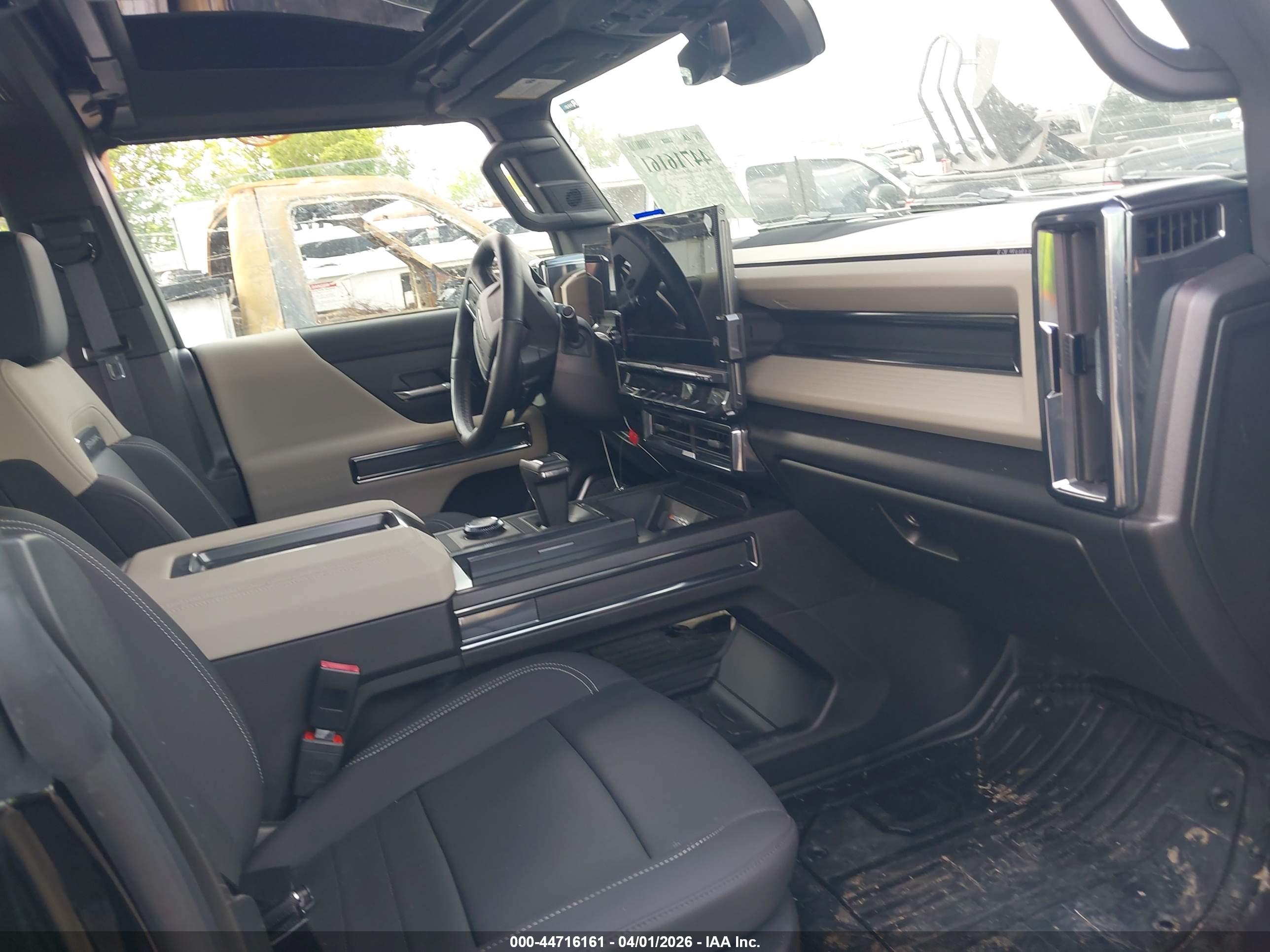 GMC HUMMER image 5