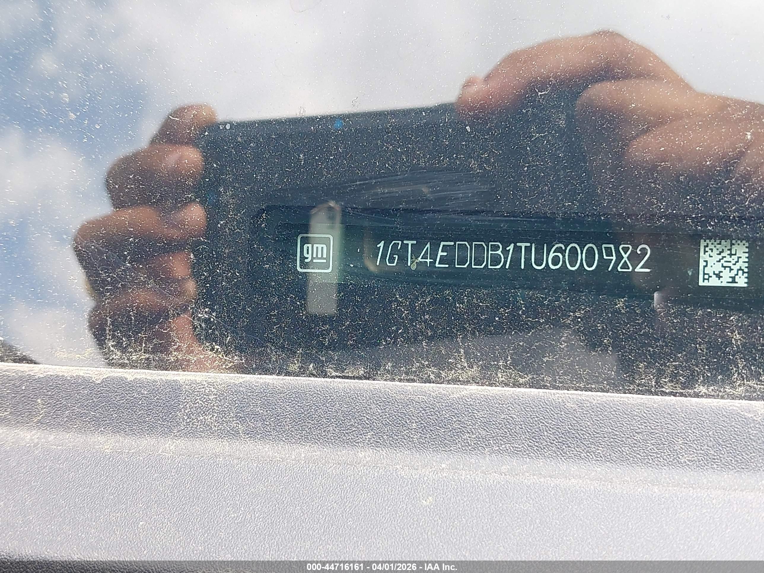 GMC HUMMER image 9
