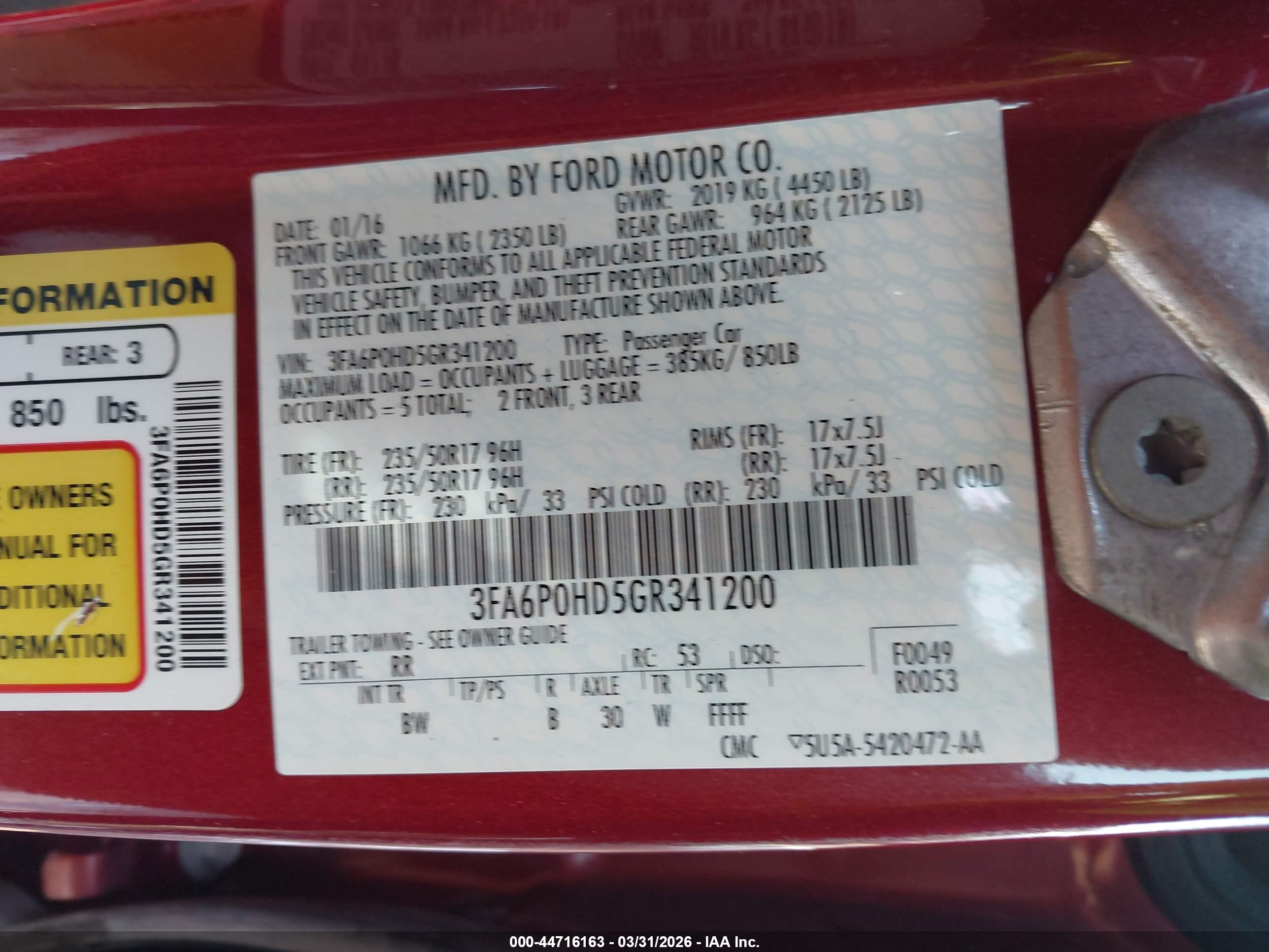 FORD FUSION image 9