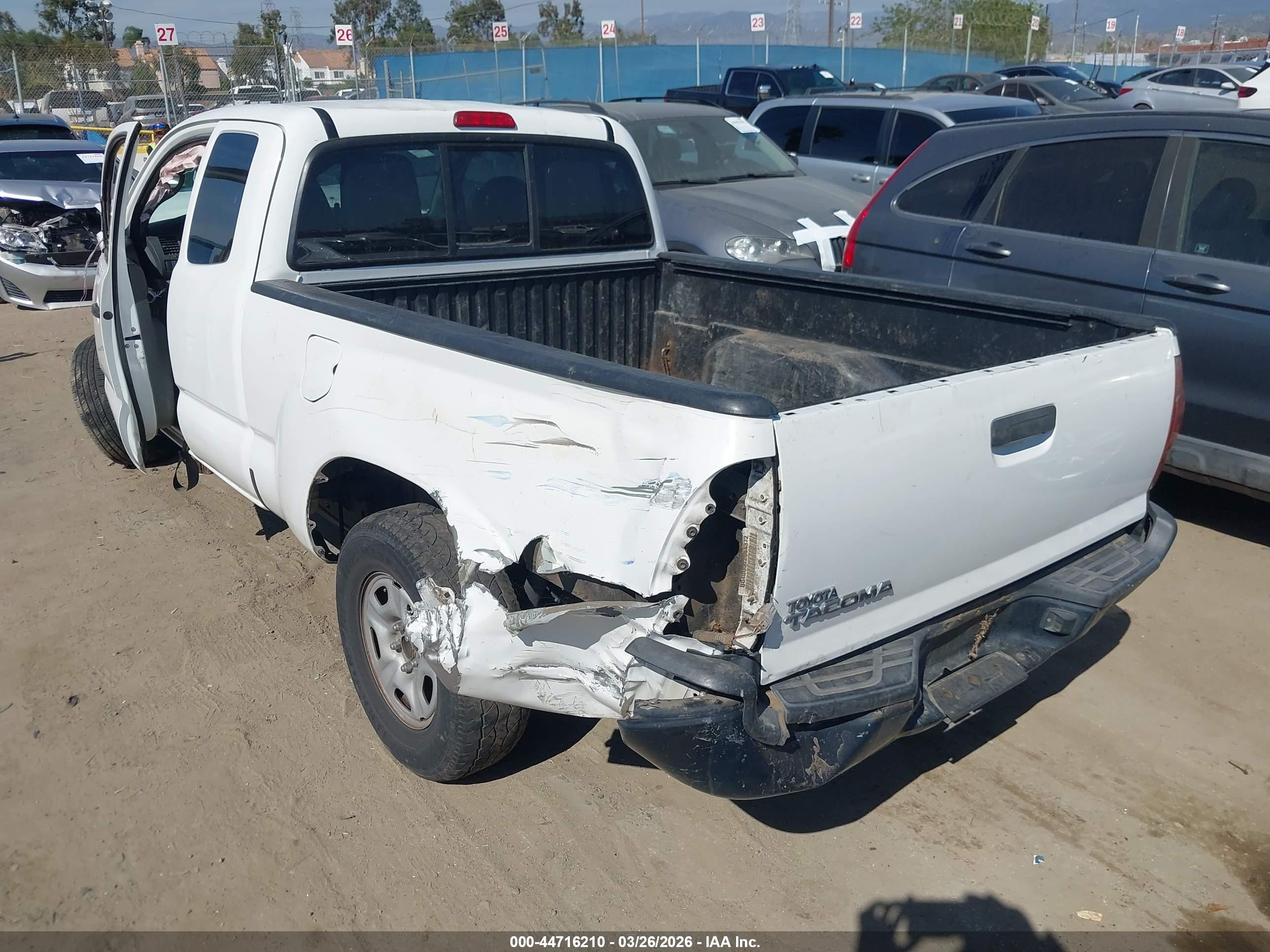 TOYOTA TACOMA image 3