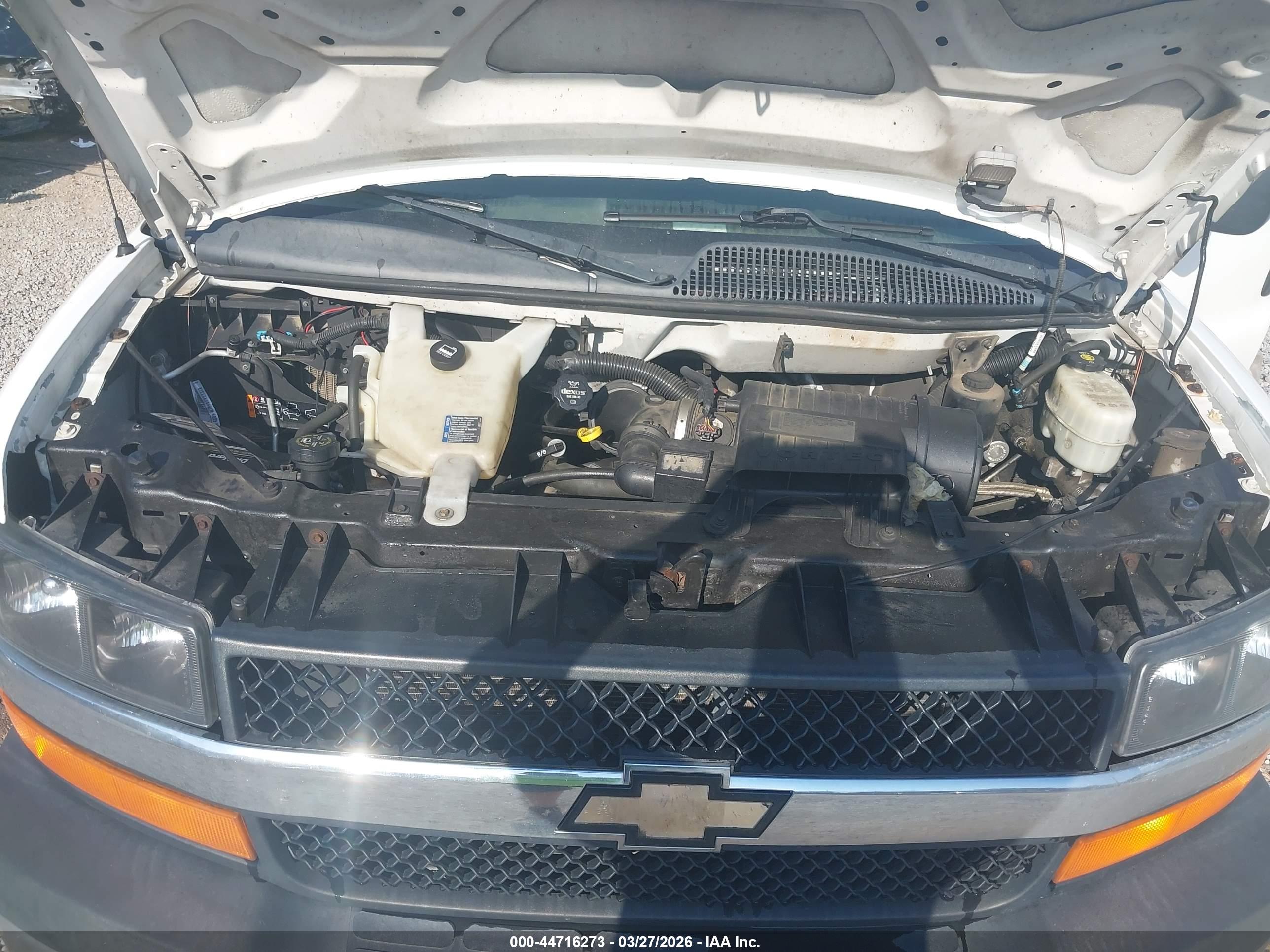 CHEVROLET EXPRESS image 10