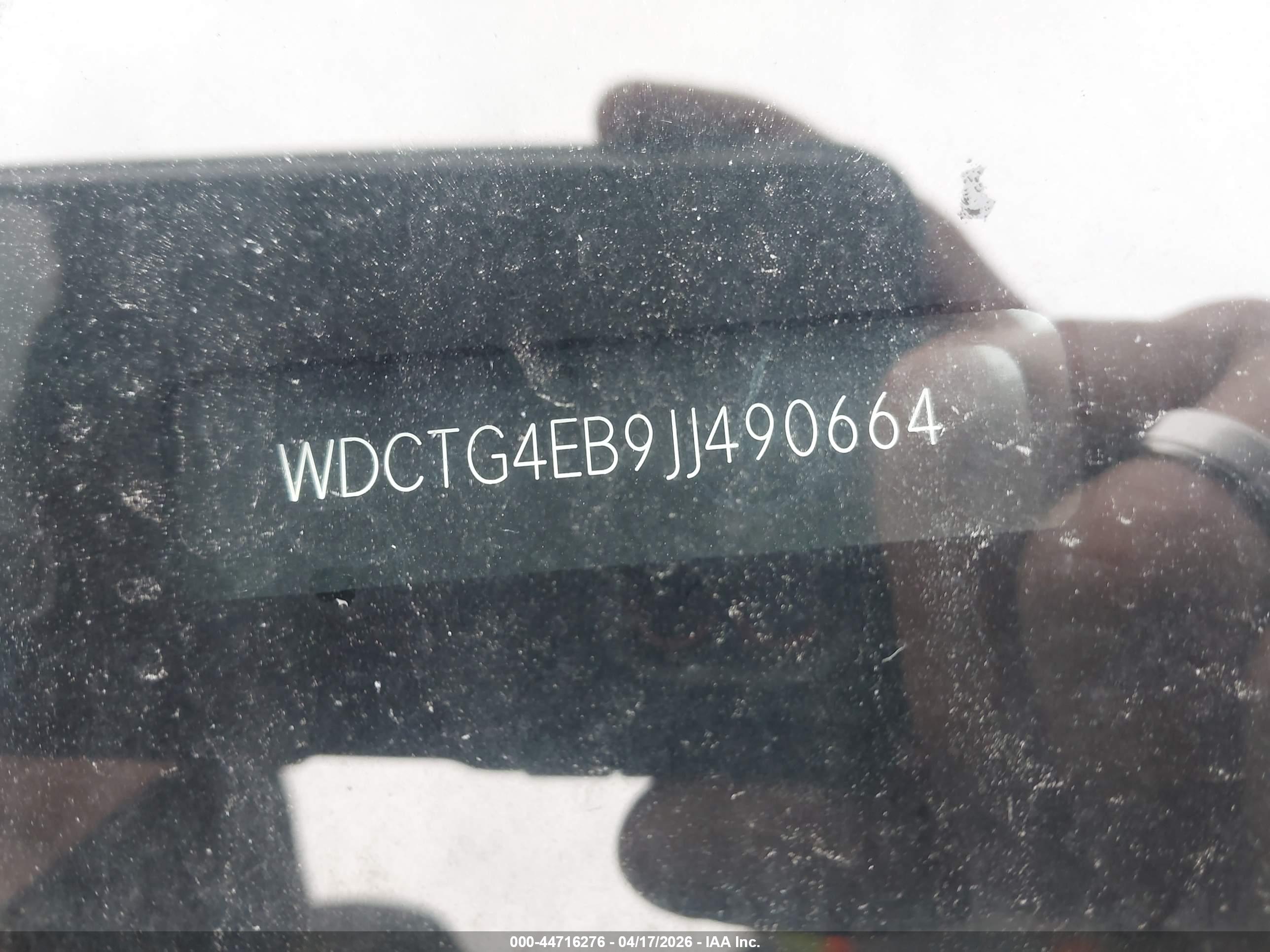 MERCEDES-BENZ GLA image 9
