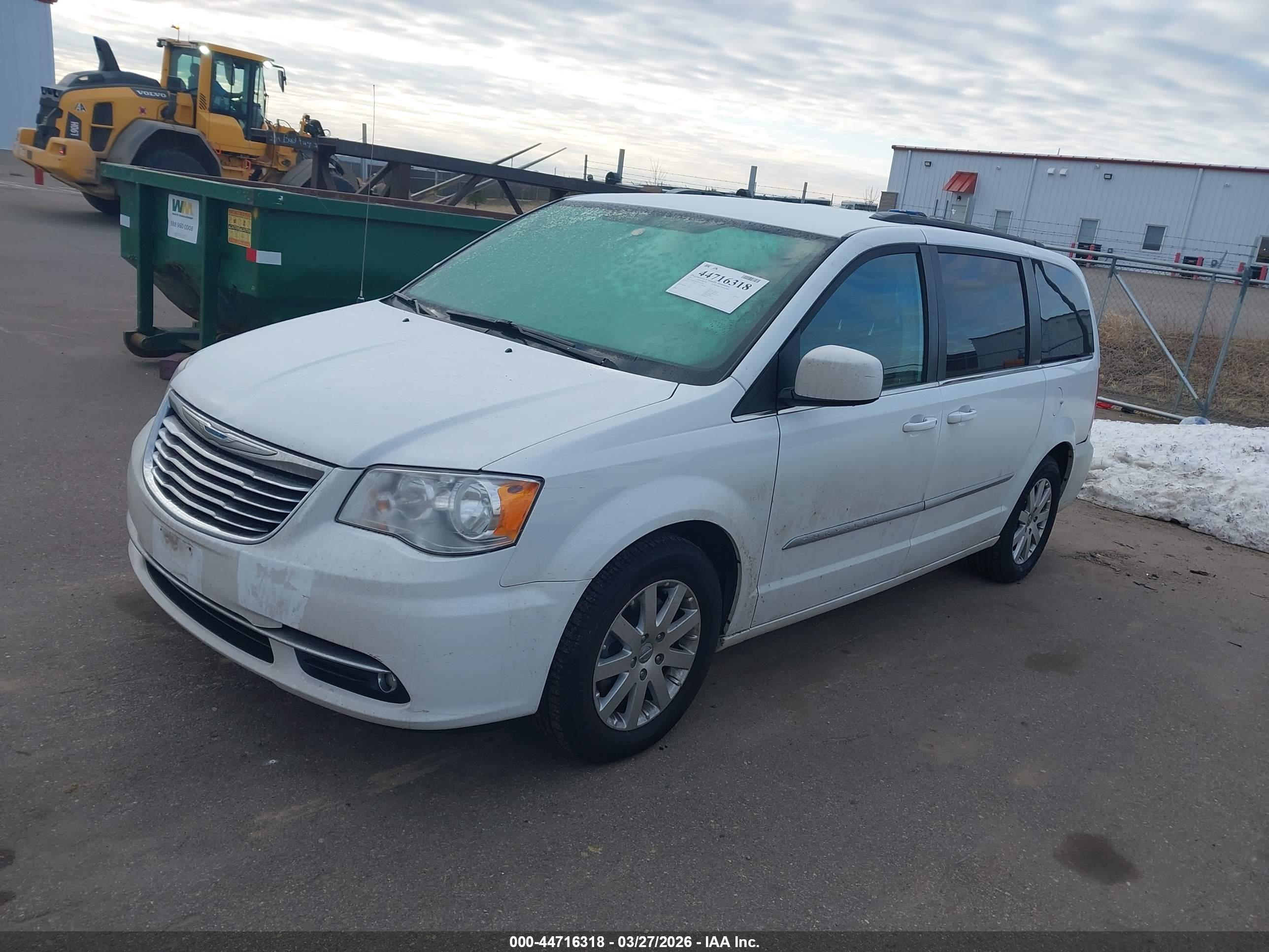 CHRYSLER TOWN image 2