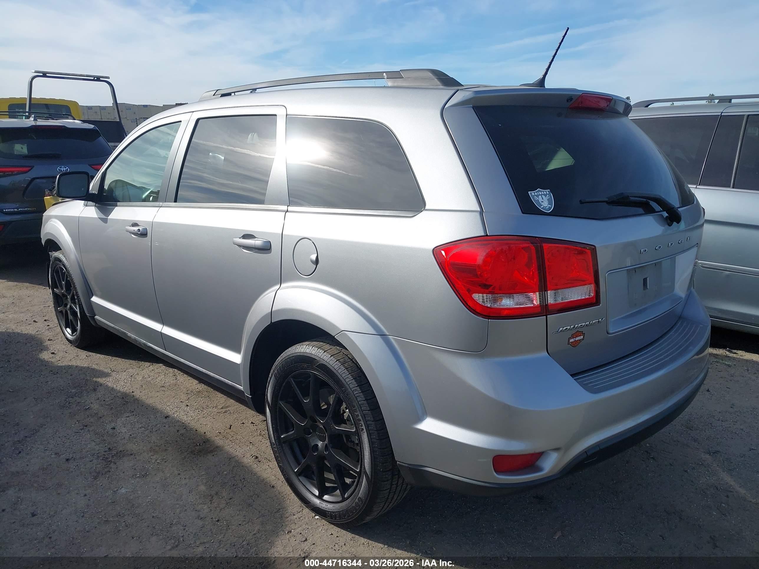 DODGE JOURNEY image 3