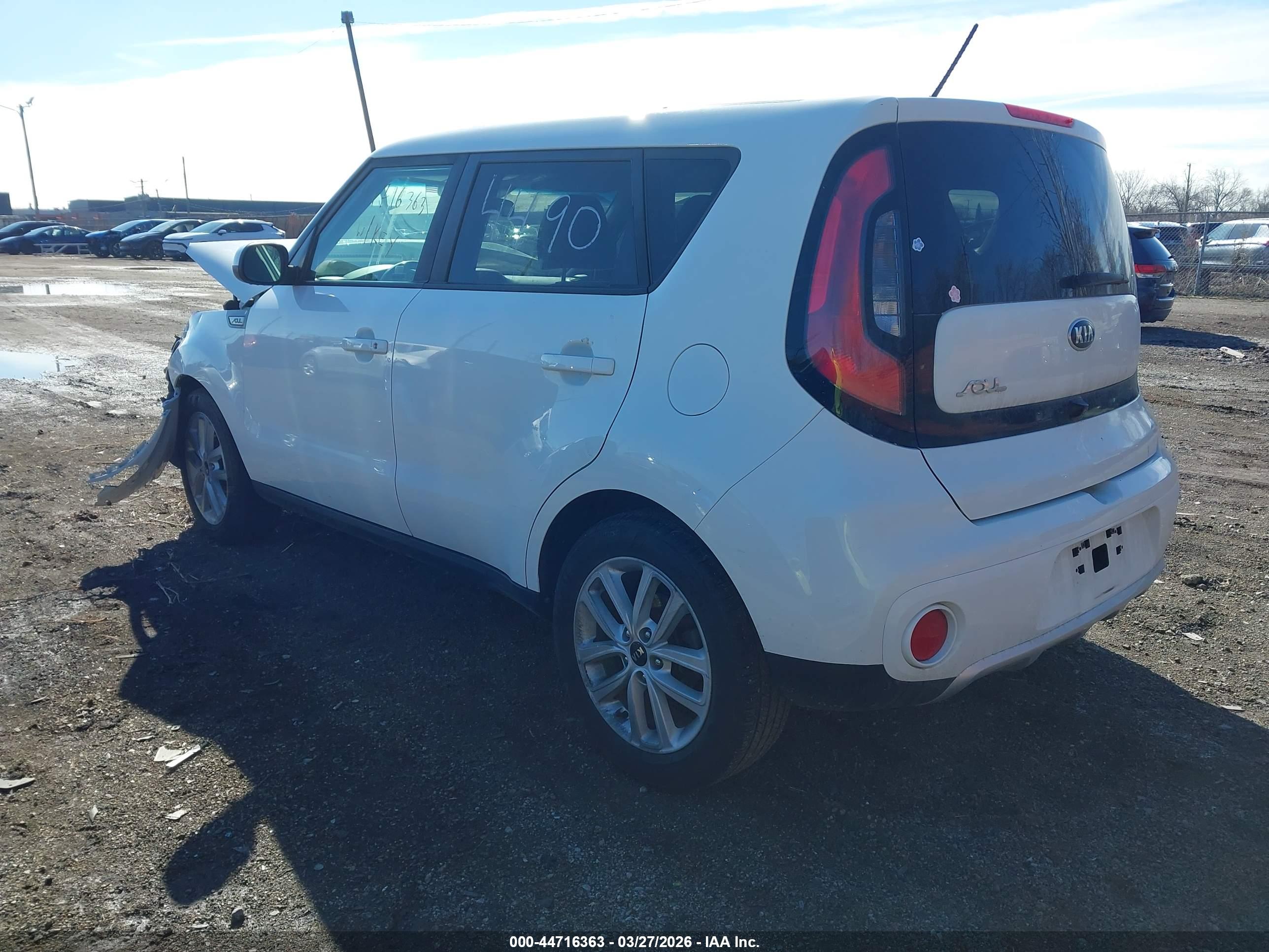 KIA SOUL image 3