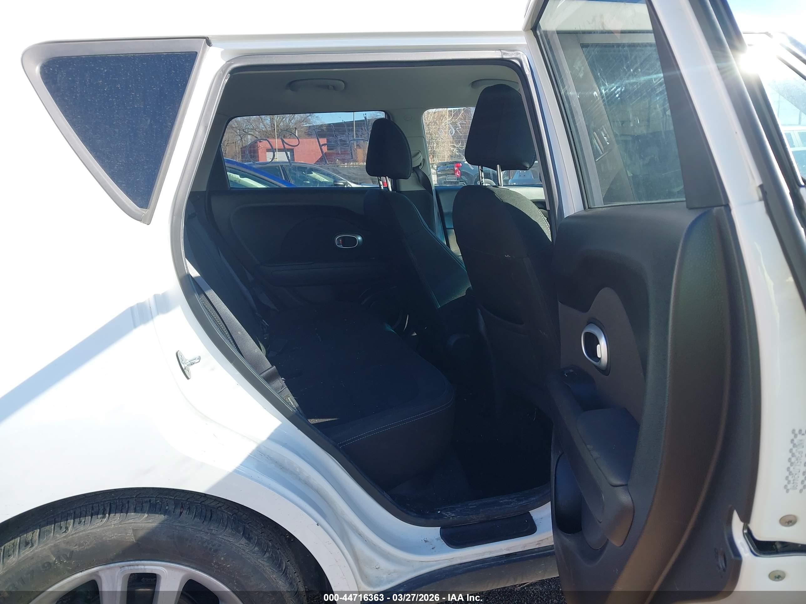 KIA SOUL image 8