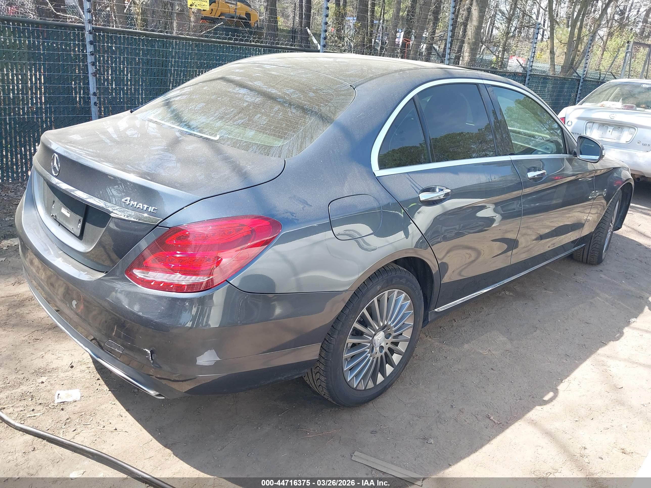 MERCEDES-BENZ C image 4