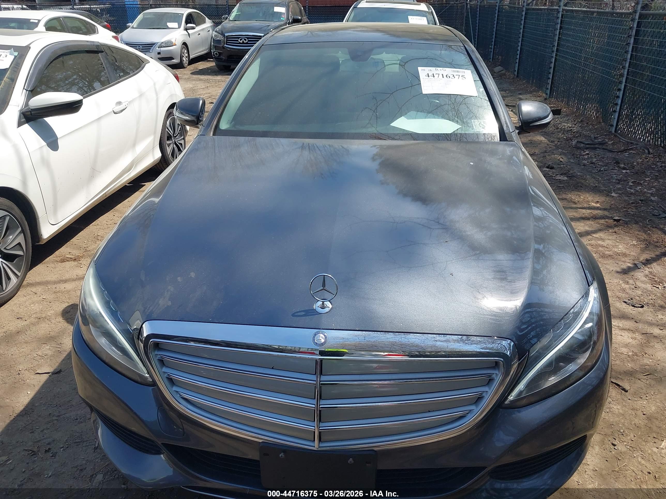 MERCEDES-BENZ C image 6