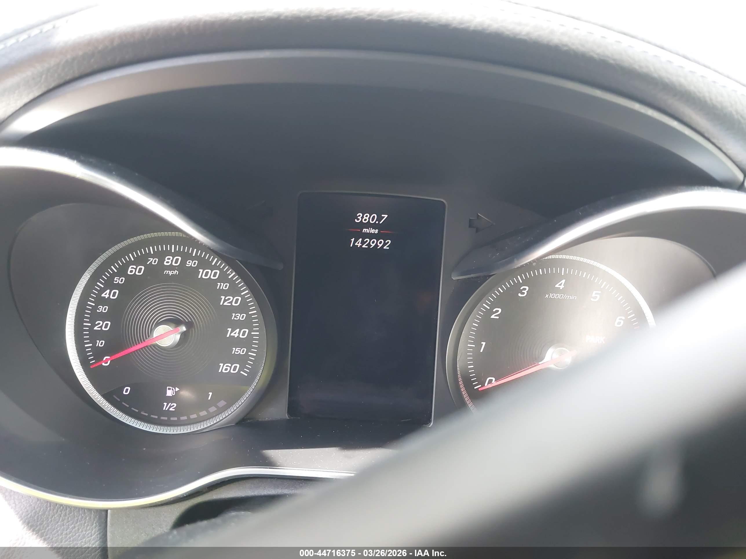 MERCEDES-BENZ C image 7