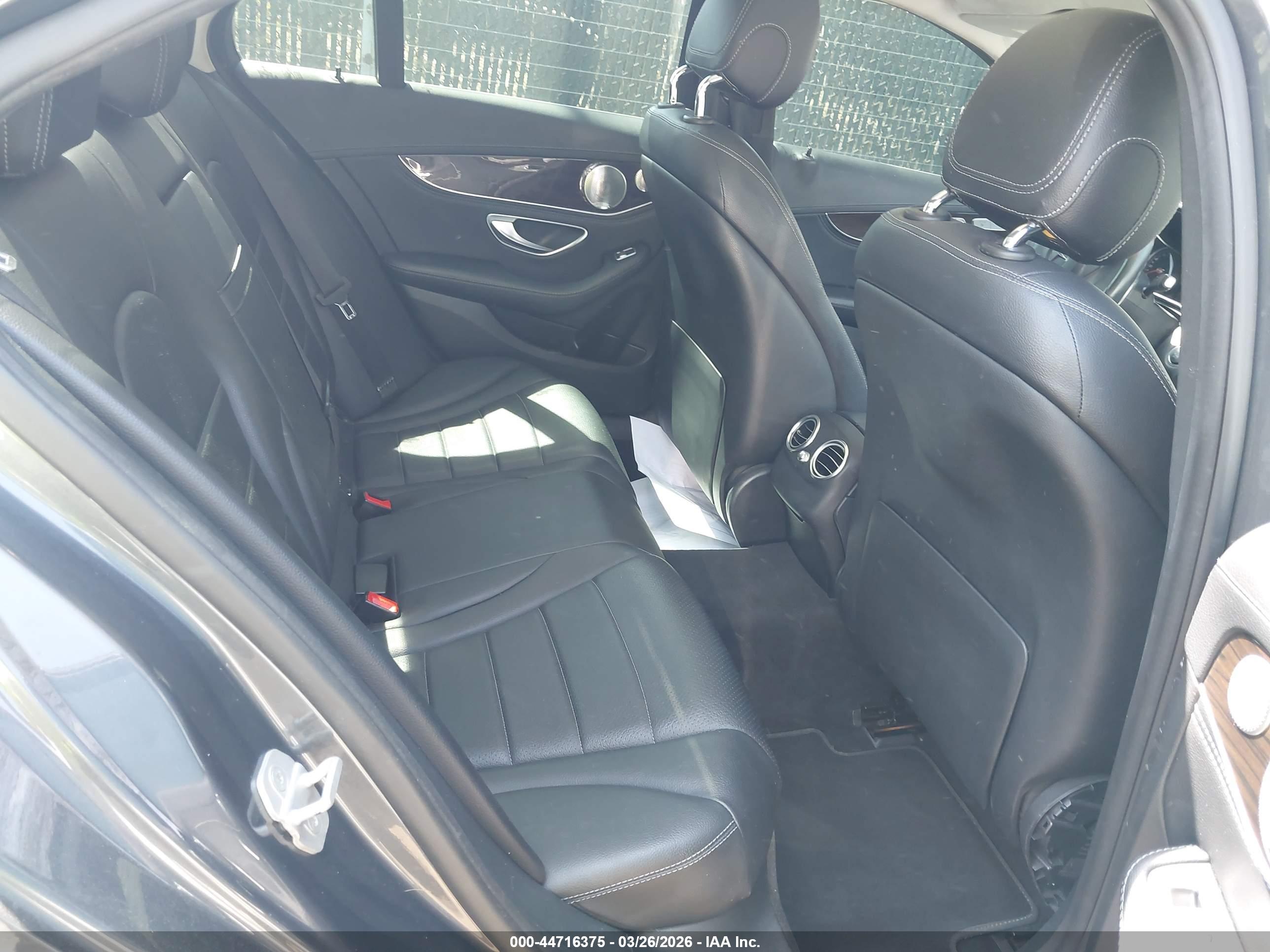 MERCEDES-BENZ C image 8