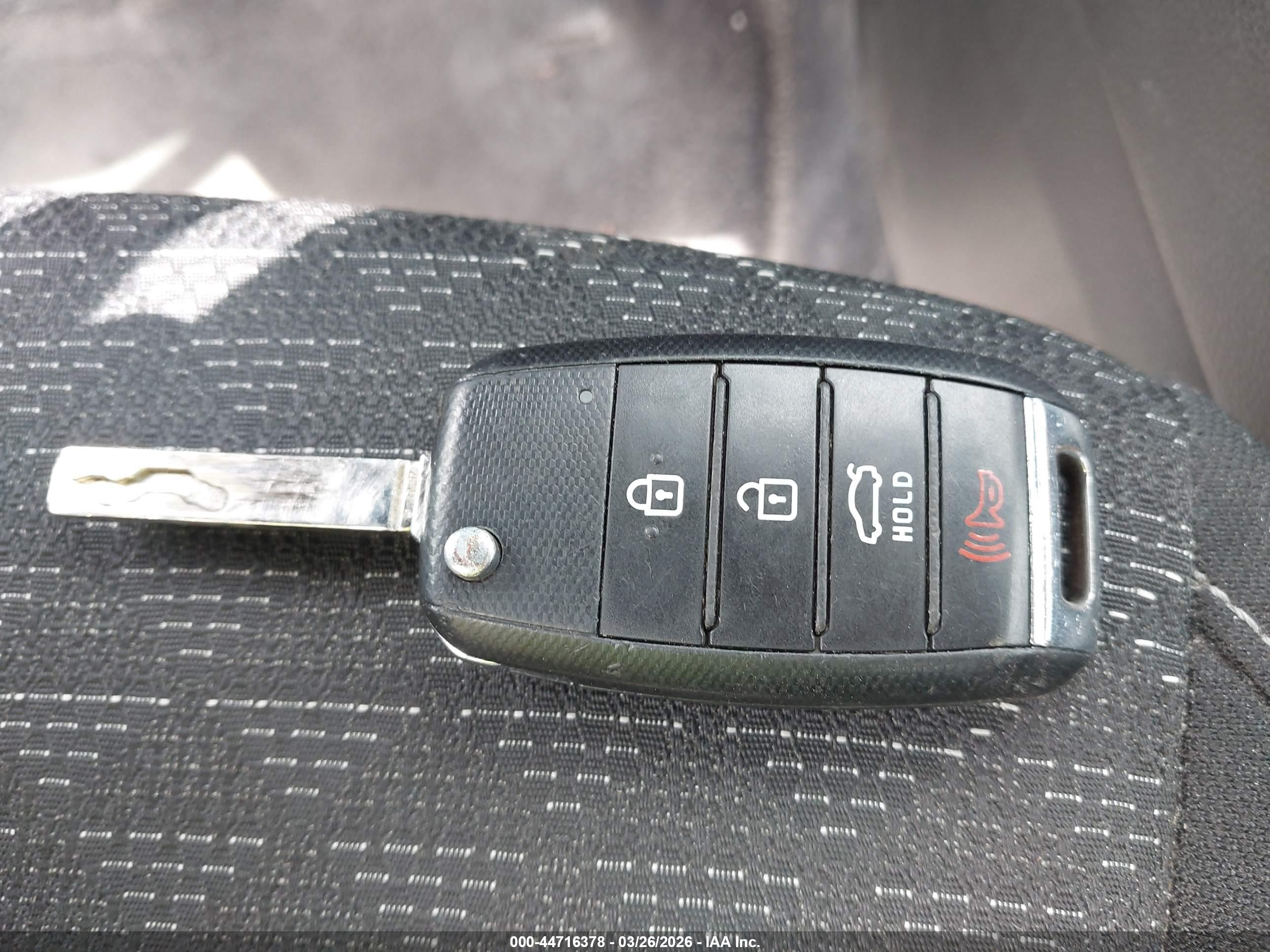 KIA RIO image 11
