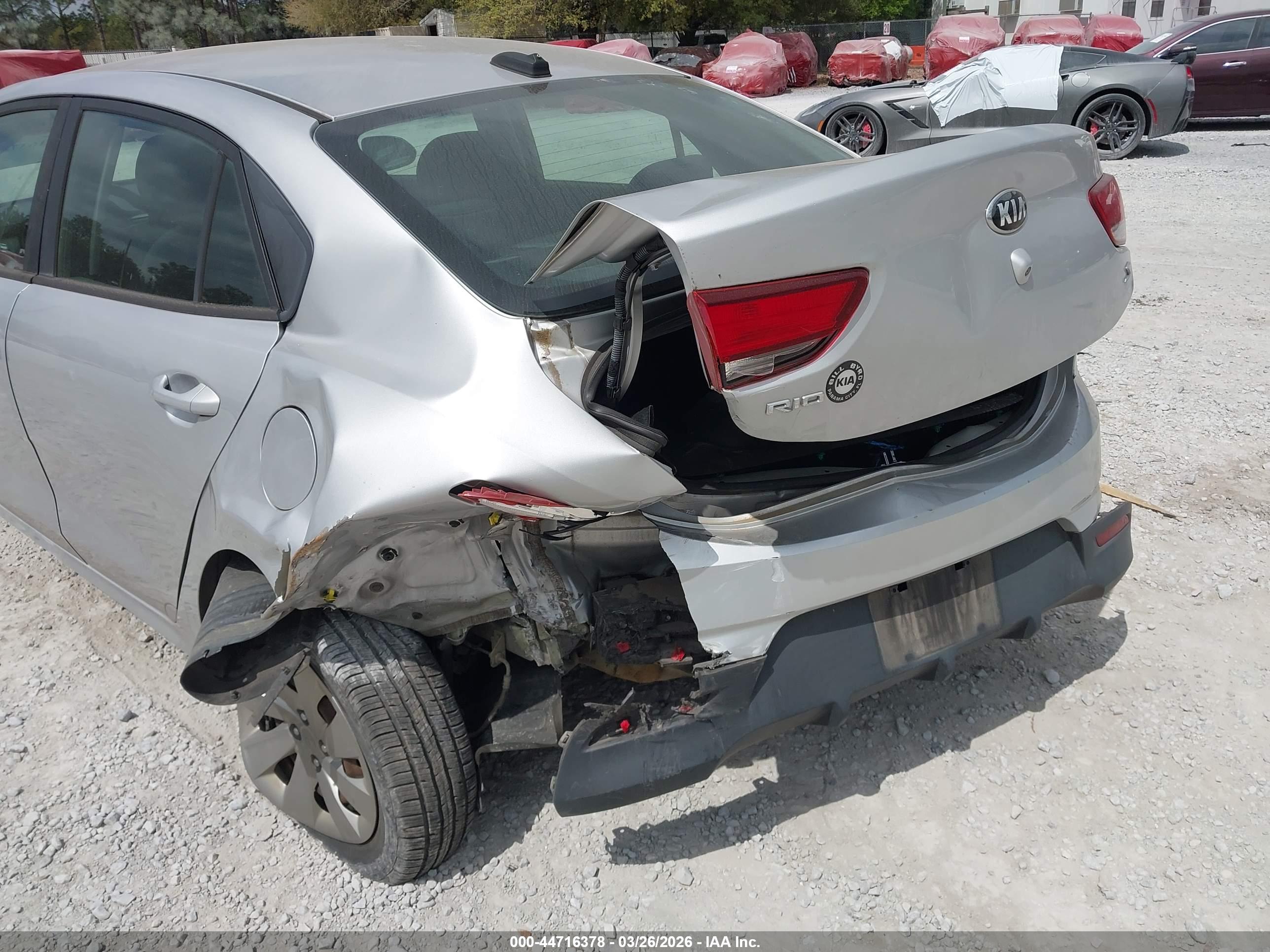 KIA RIO image 6