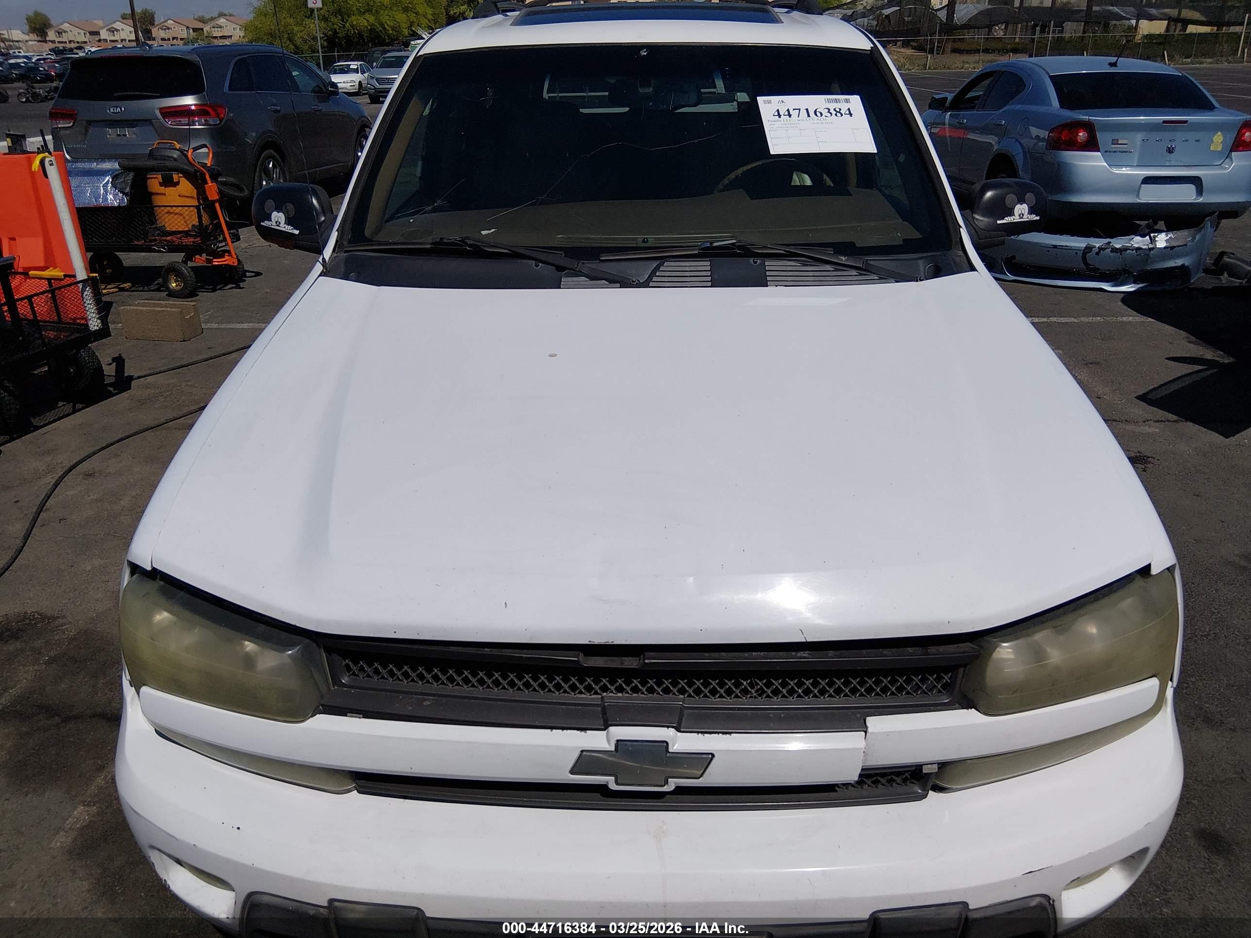 CHEVROLET TRAILBLAZER image 6