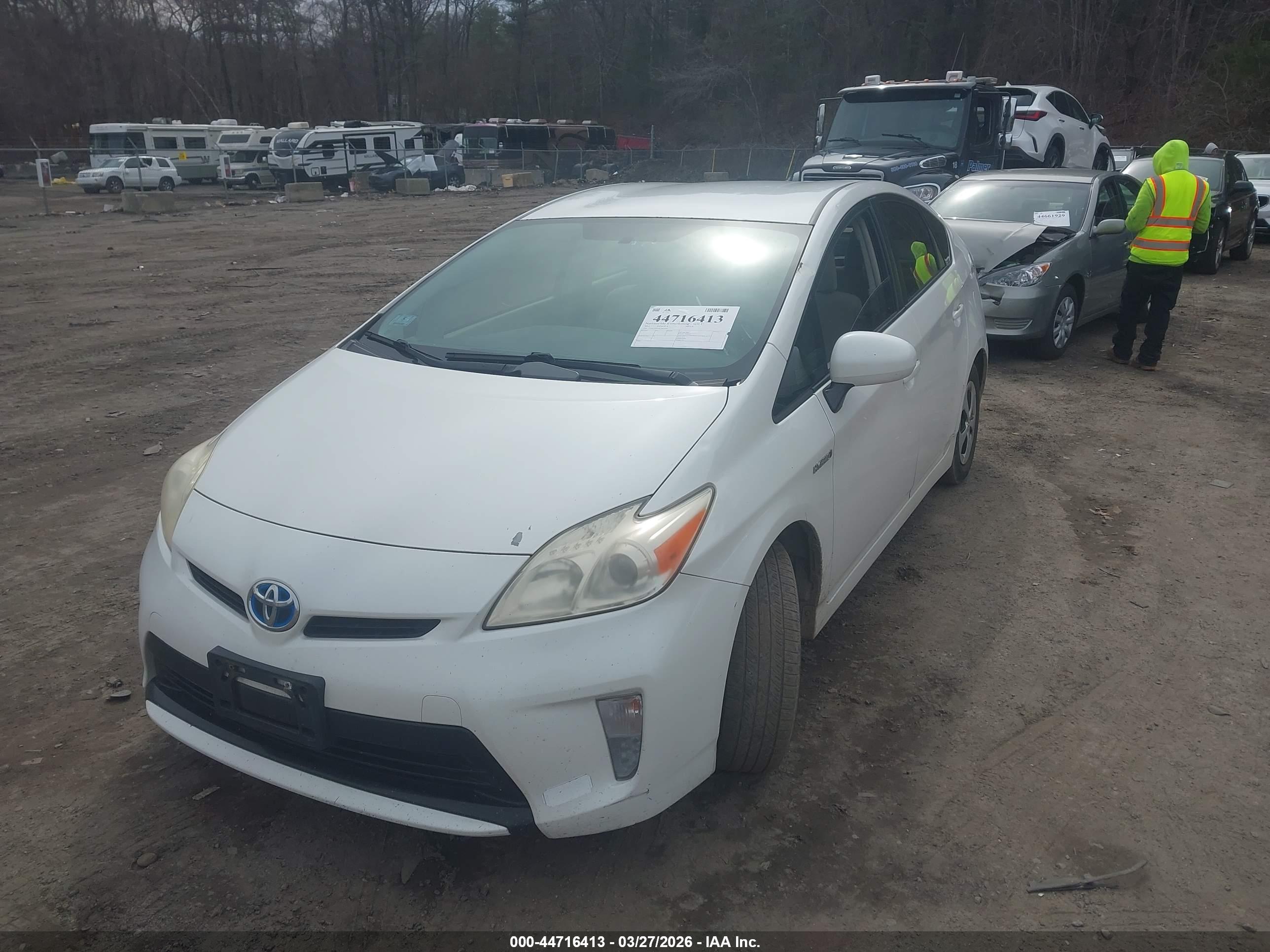 TOYOTA PRIUS image 2