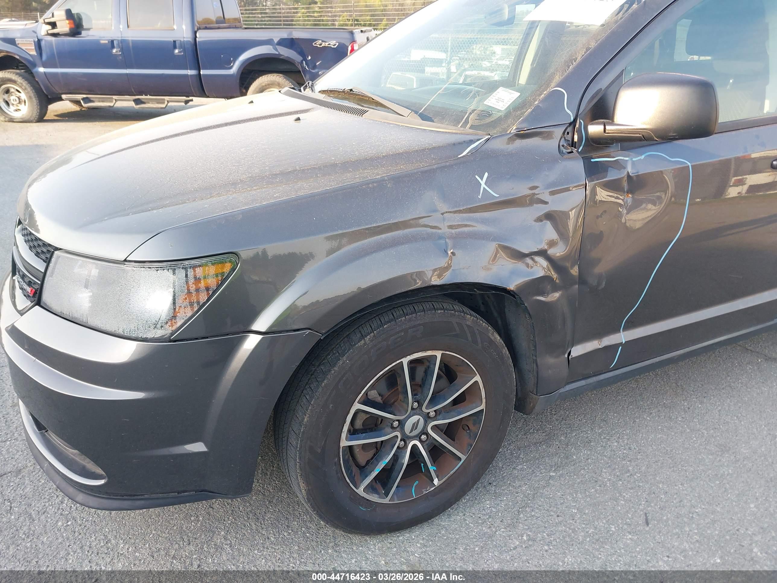 DODGE JOURNEY image 6
