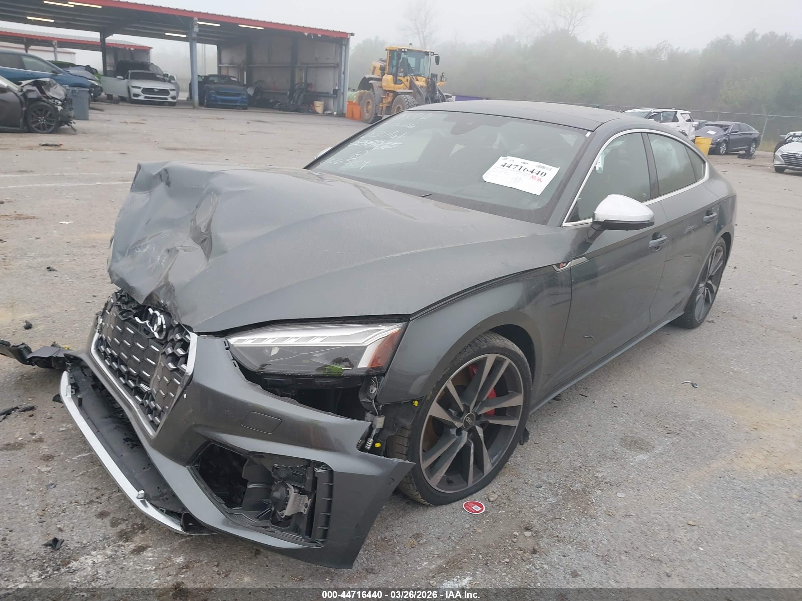 AUDI S5 image 2