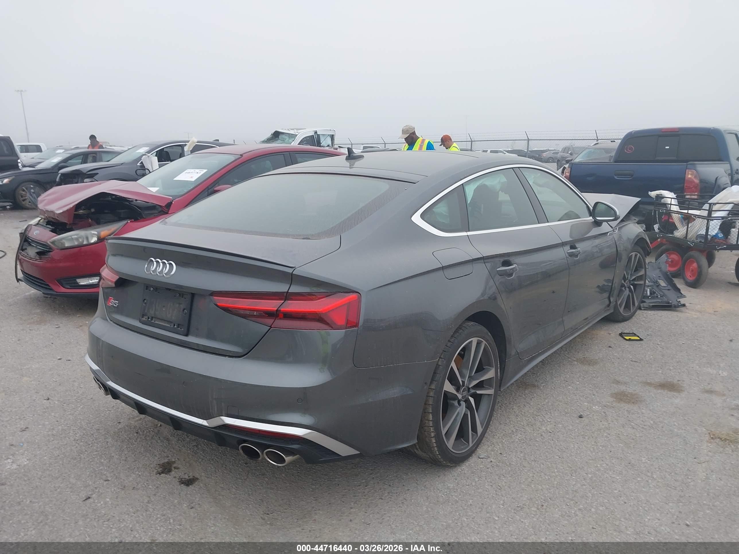 AUDI S5 image 4