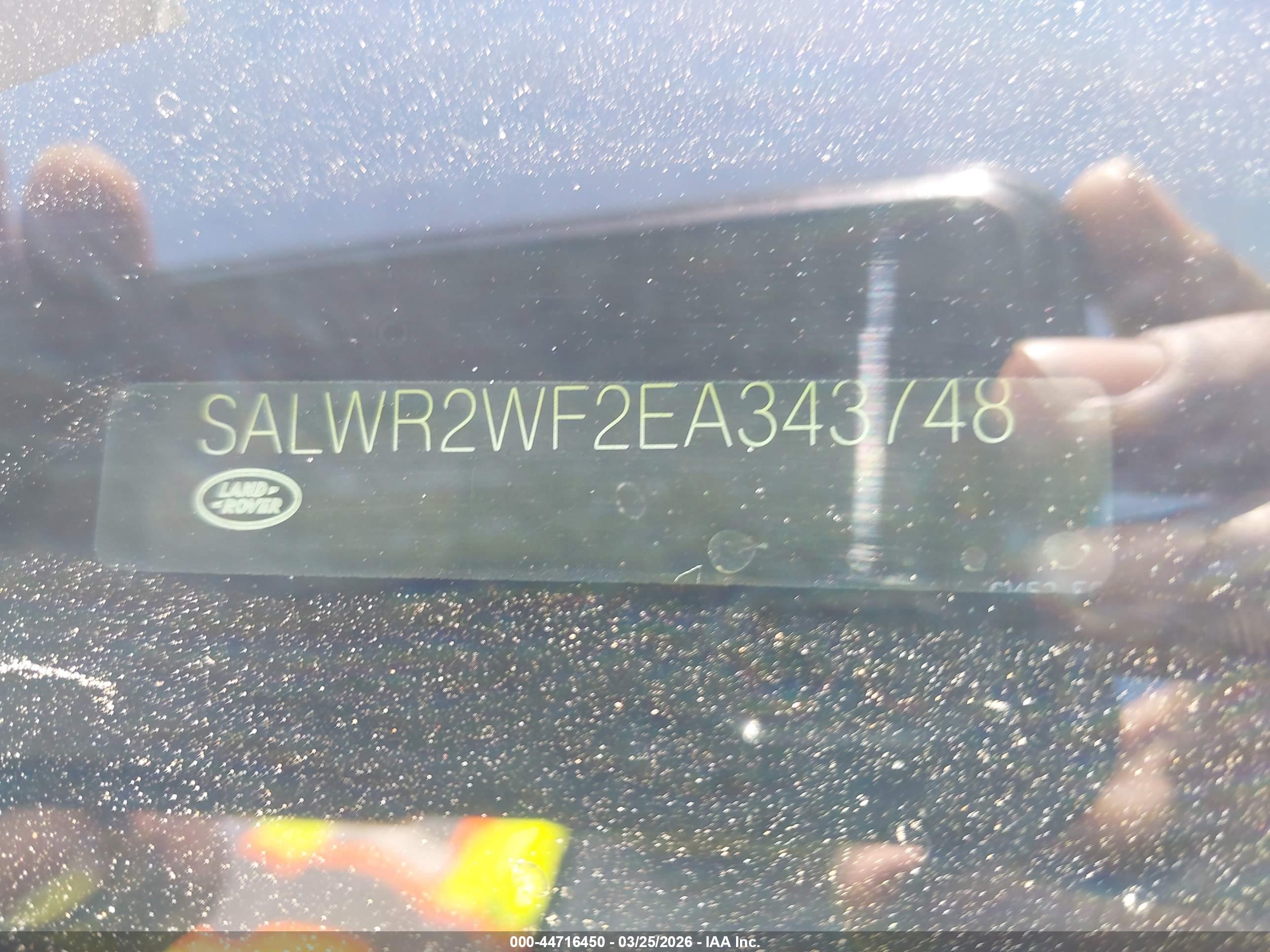 LAND ROVER image 9