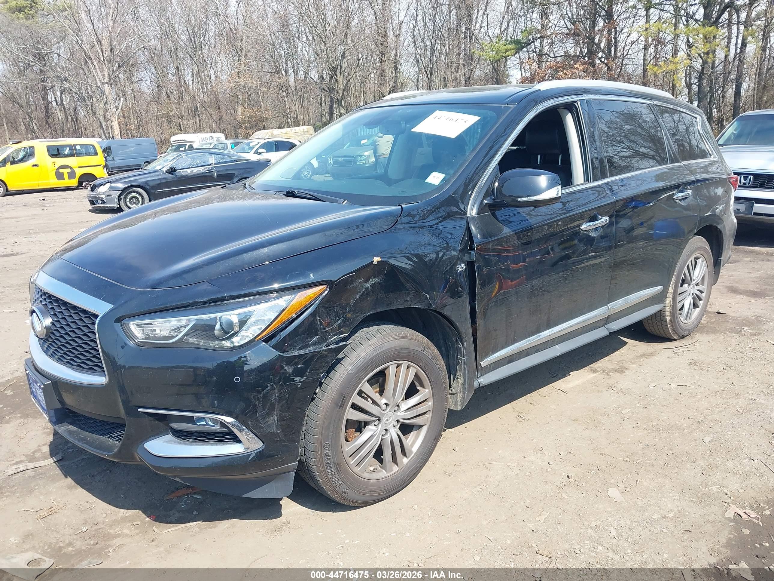 INFINITI QX60 image 2