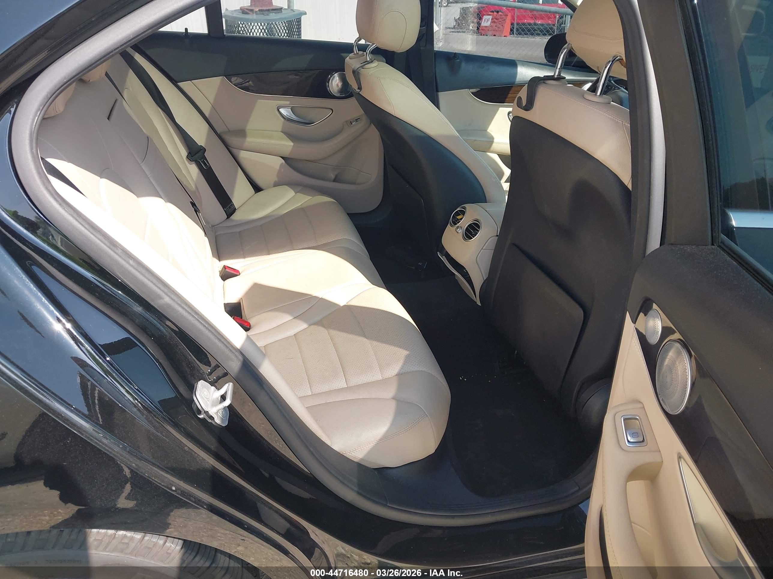 MERCEDES-BENZ C image 8