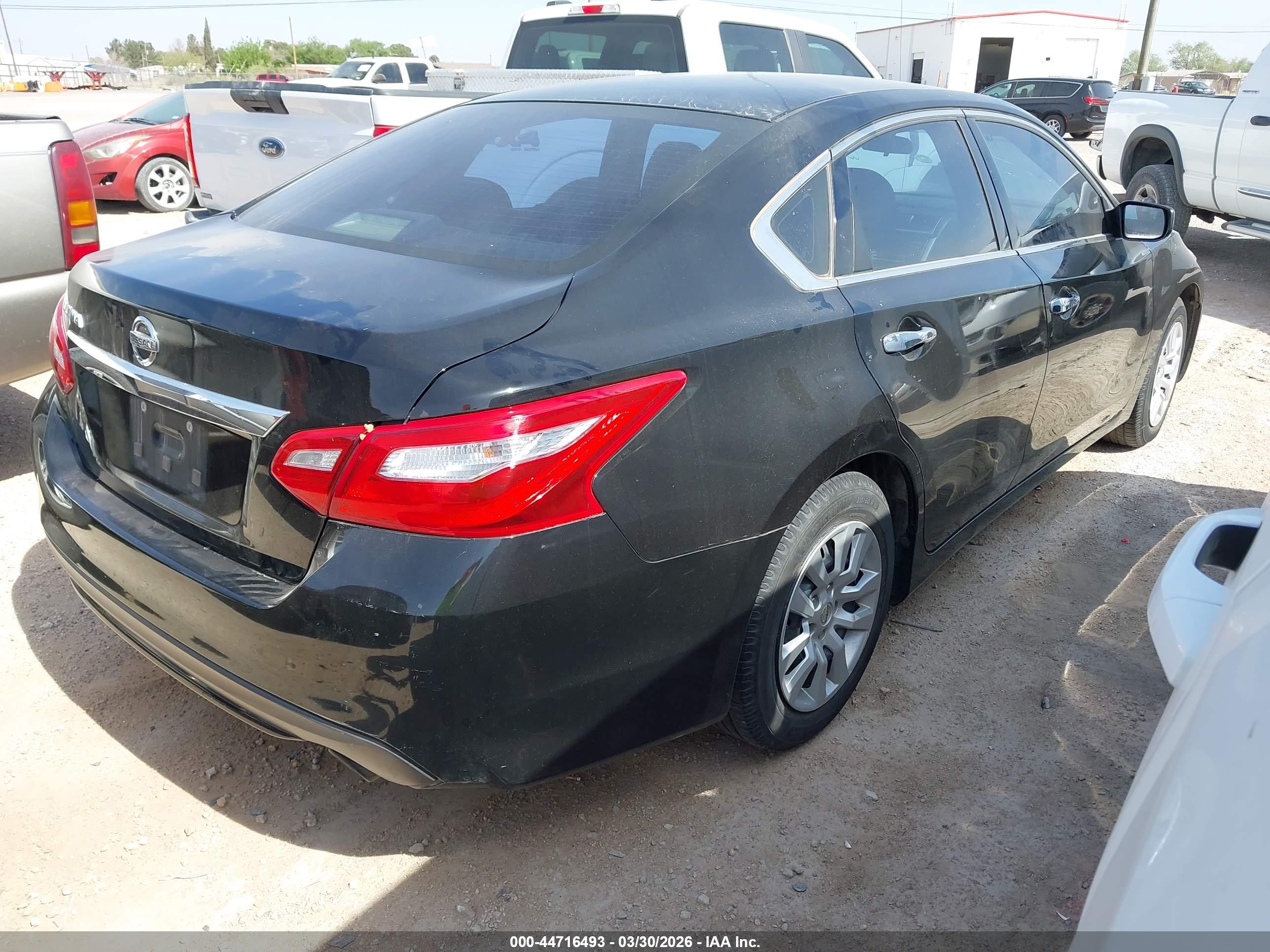 NISSAN ALTIMA image 4