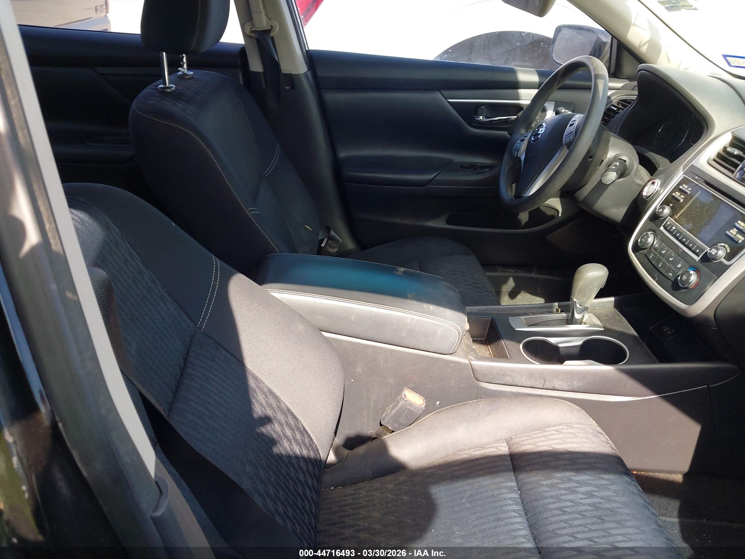 NISSAN ALTIMA image 5