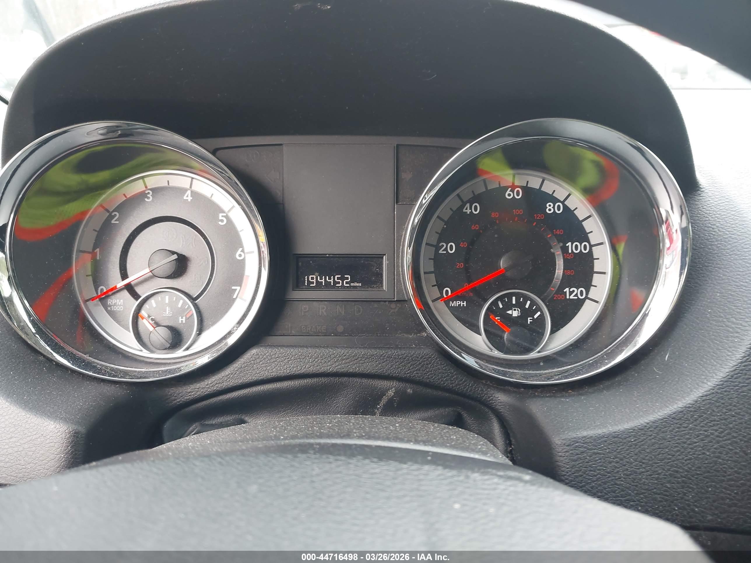 DODGE GRAND image 7