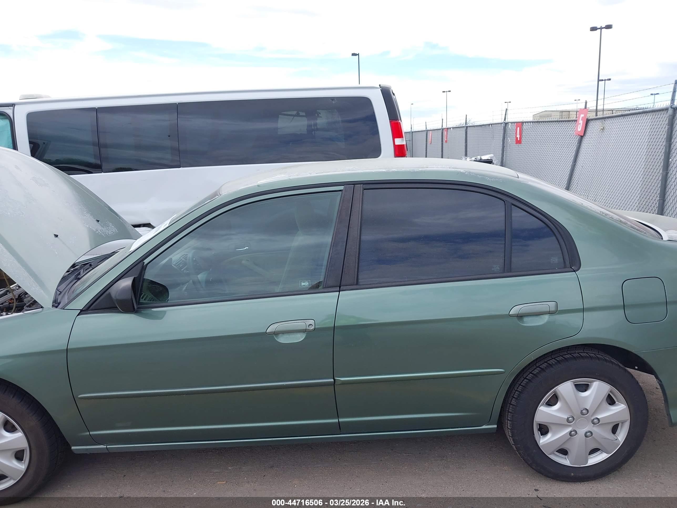 HONDA CIVIC image 6